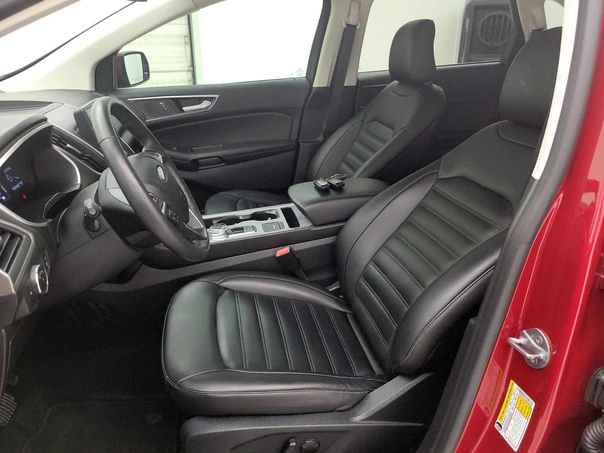 Thumbnail: 2021 Ford Edge - 11