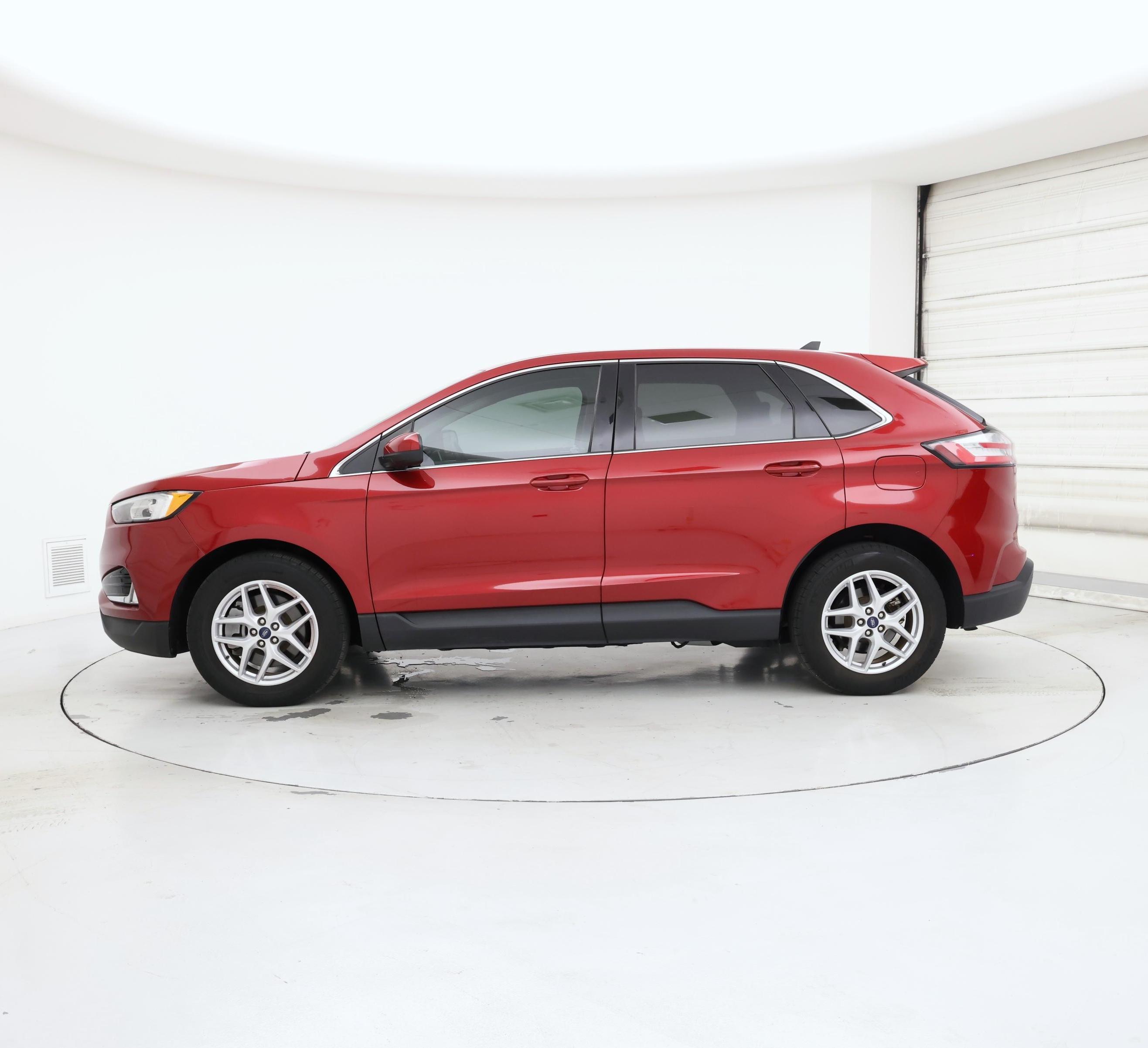 Thumbnail: 2021 Ford Edge - 3
