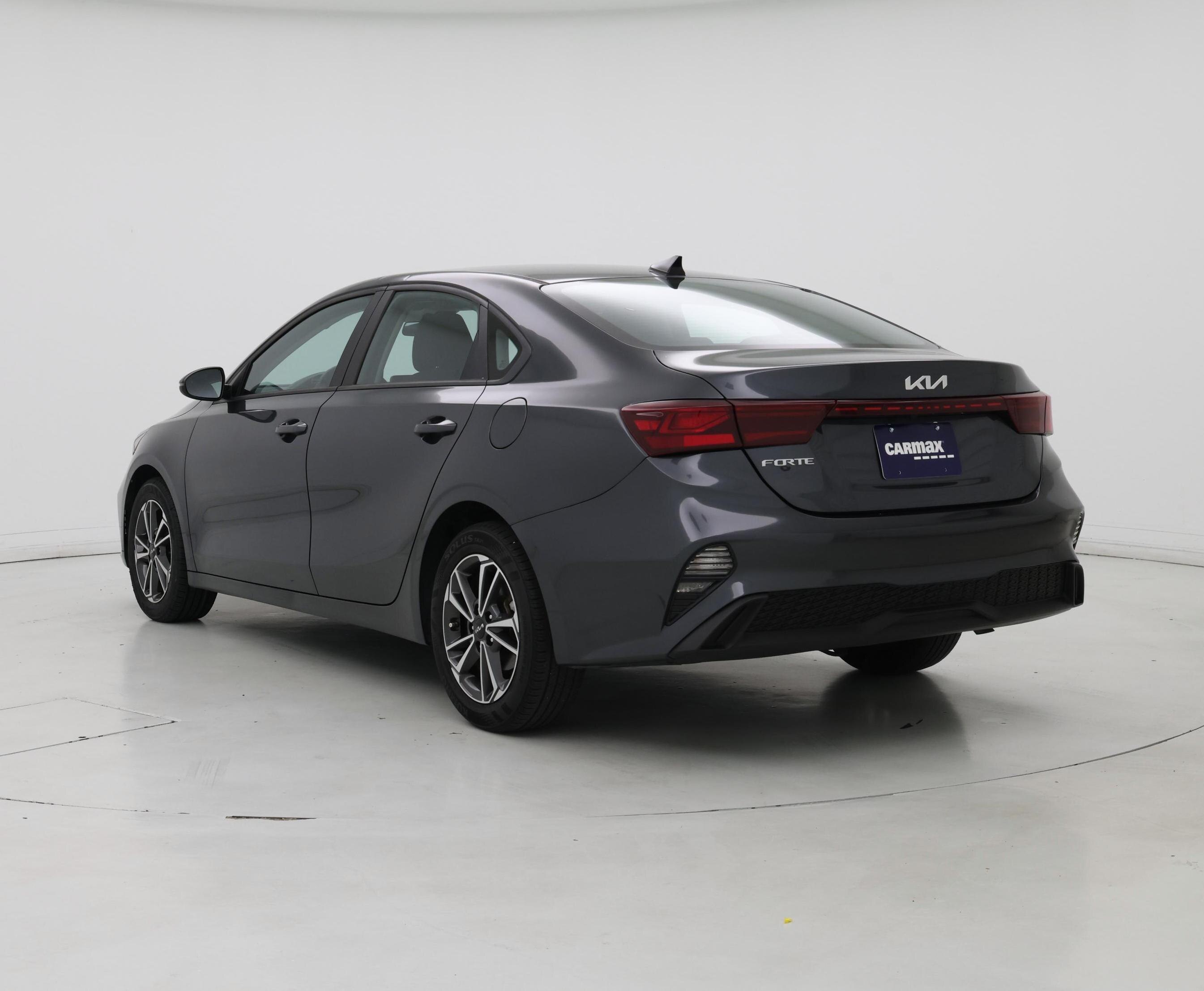 Thumbnail: 2023 Kia Forte - 2