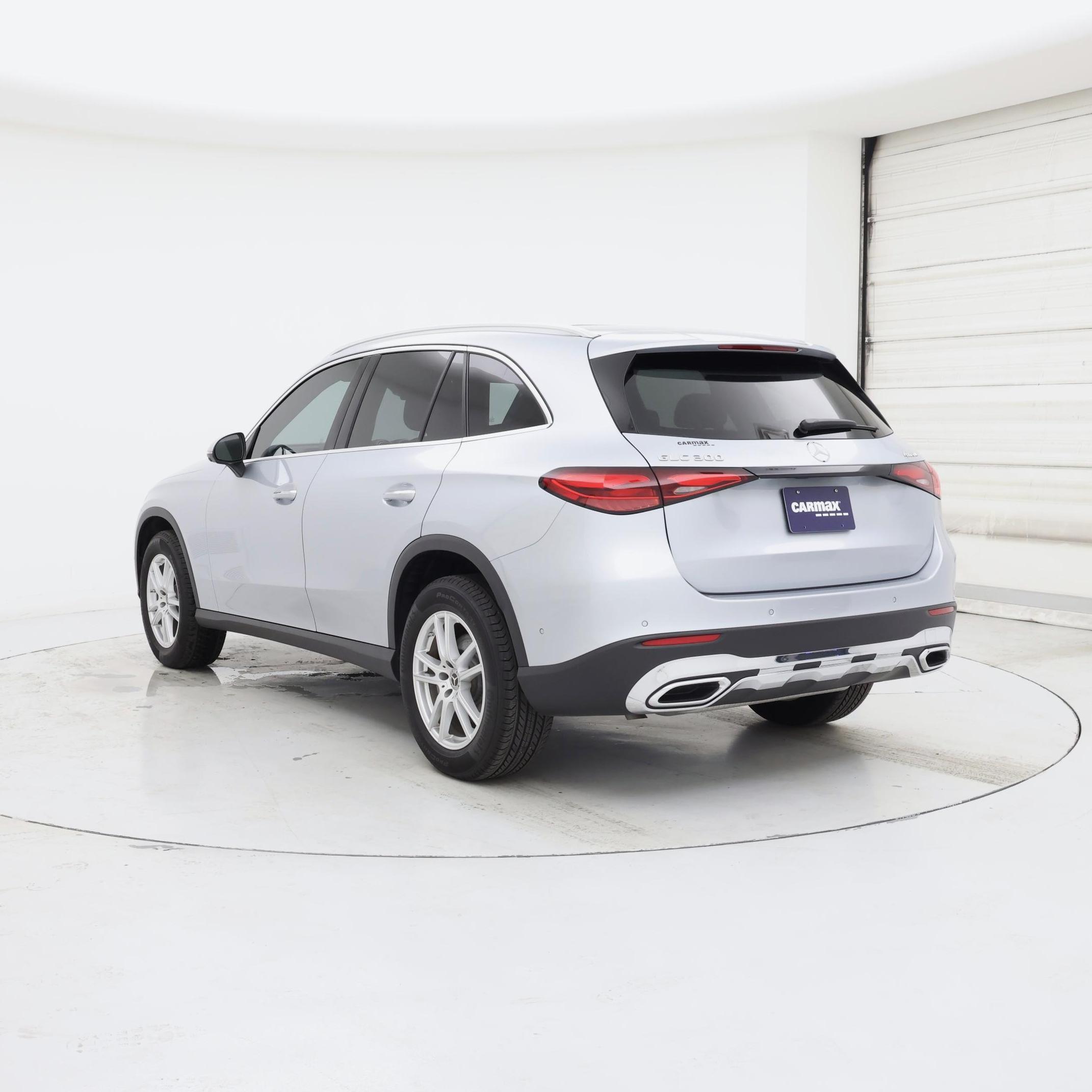 Thumbnail: 2025 Mercedes-Benz GLC - 2