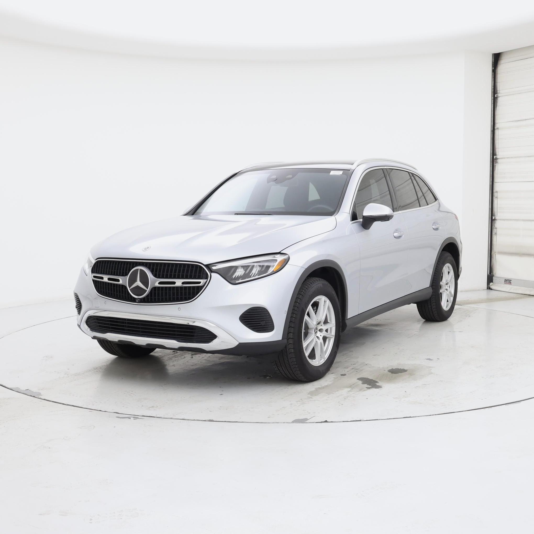 Thumbnail: 2025 Mercedes-Benz GLC - 4