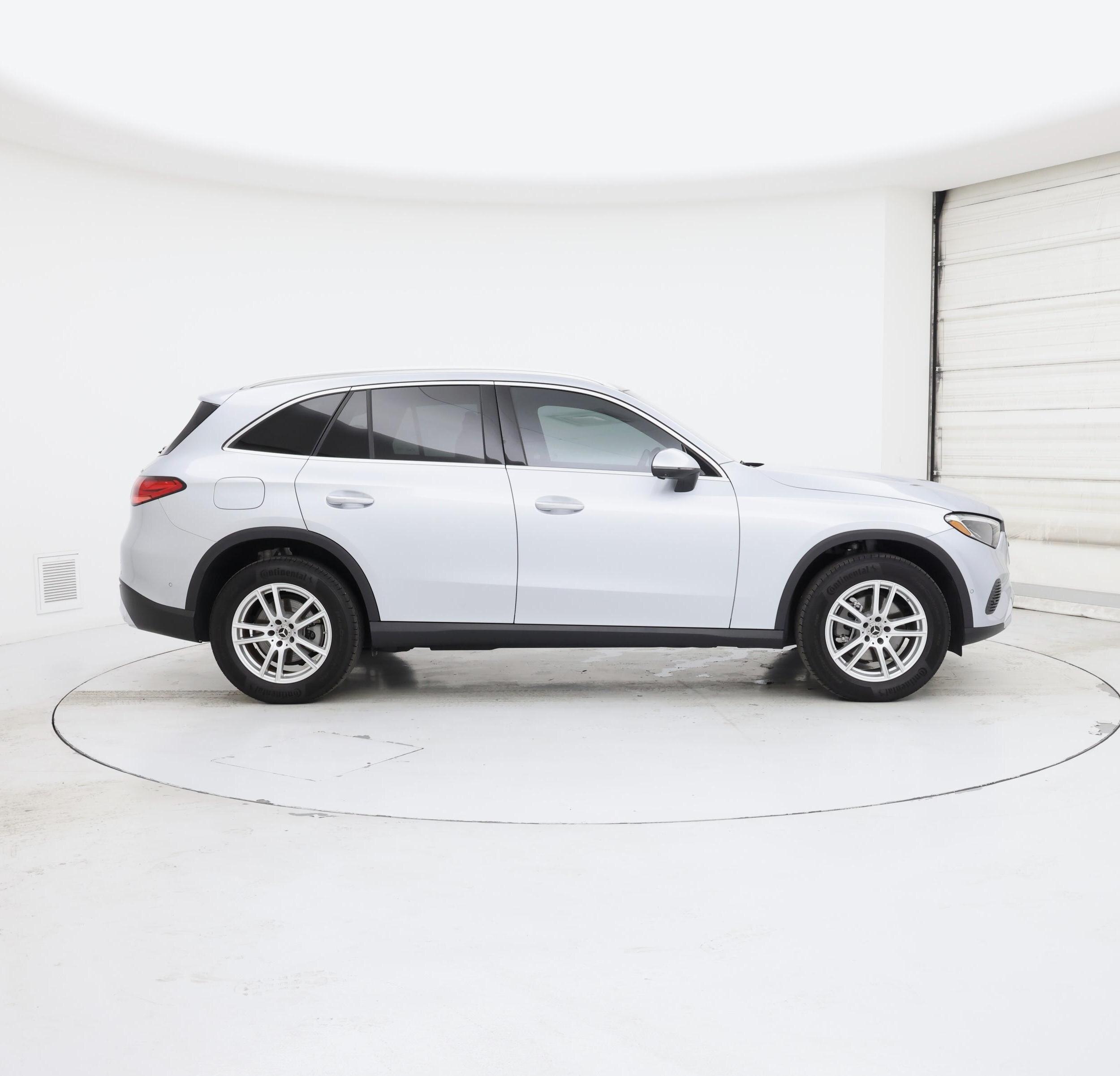 Thumbnail: 2025 Mercedes-Benz GLC - 7