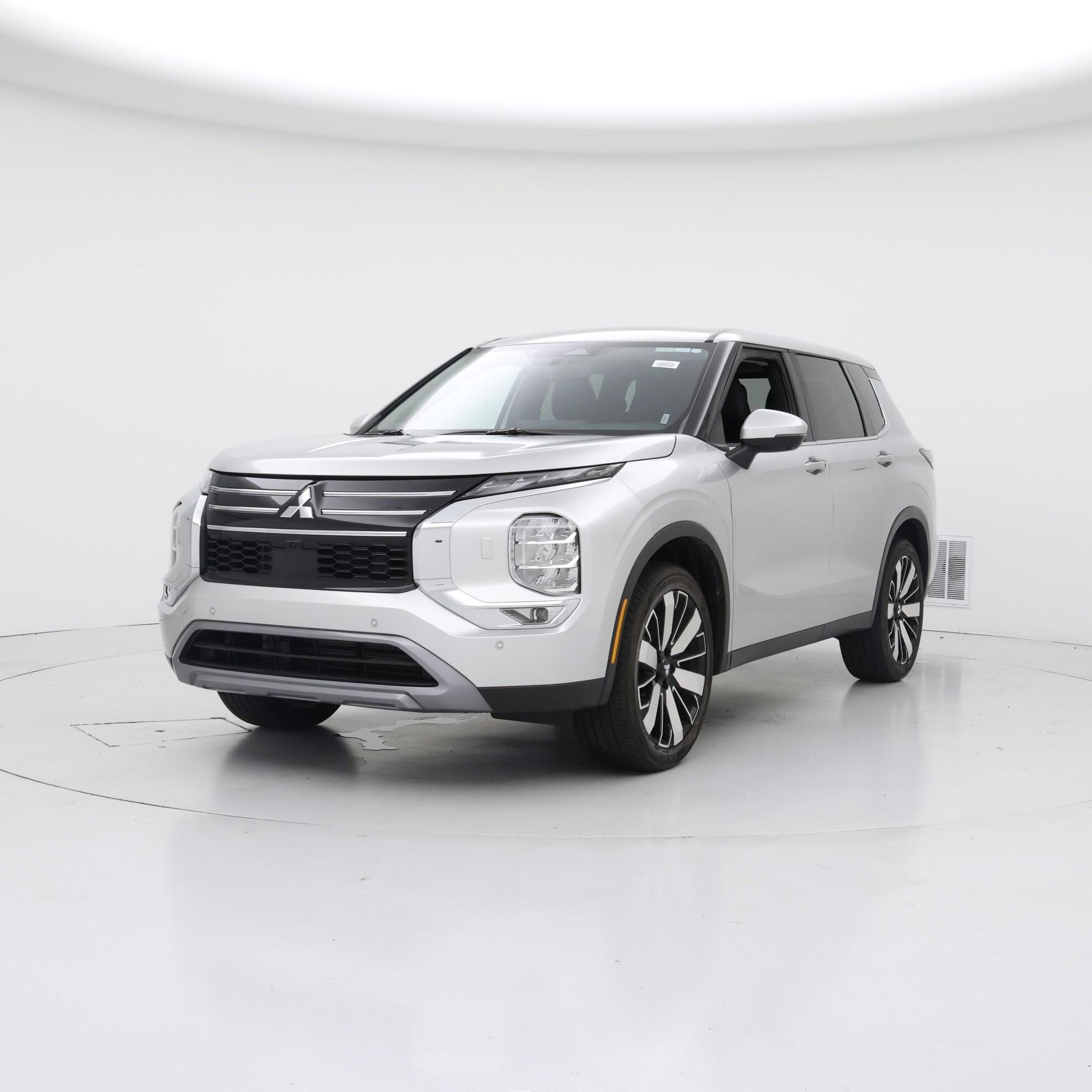 Thumbnail: 2025 Mitsubishi Outlander - 4