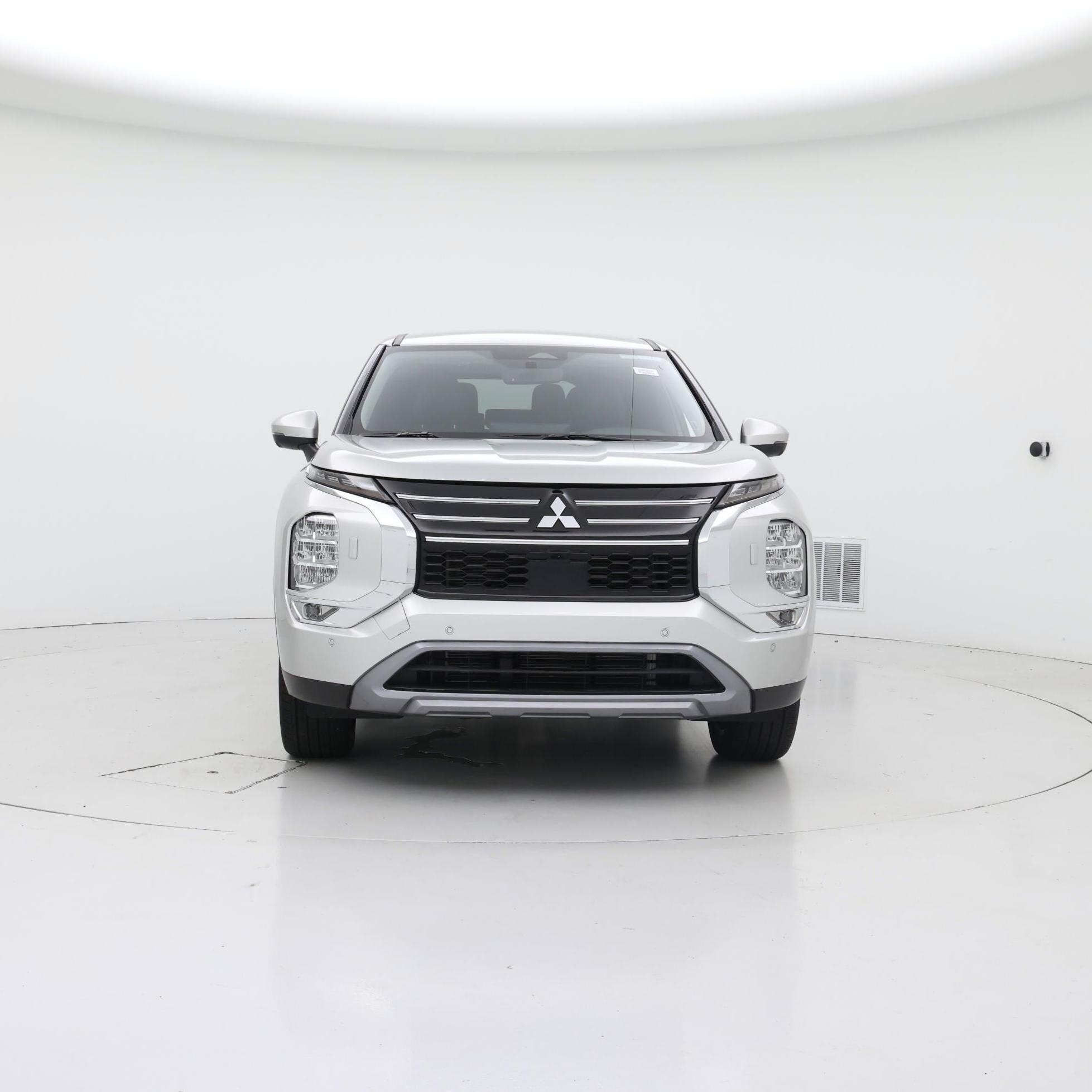 Thumbnail: 2025 Mitsubishi Outlander - 5