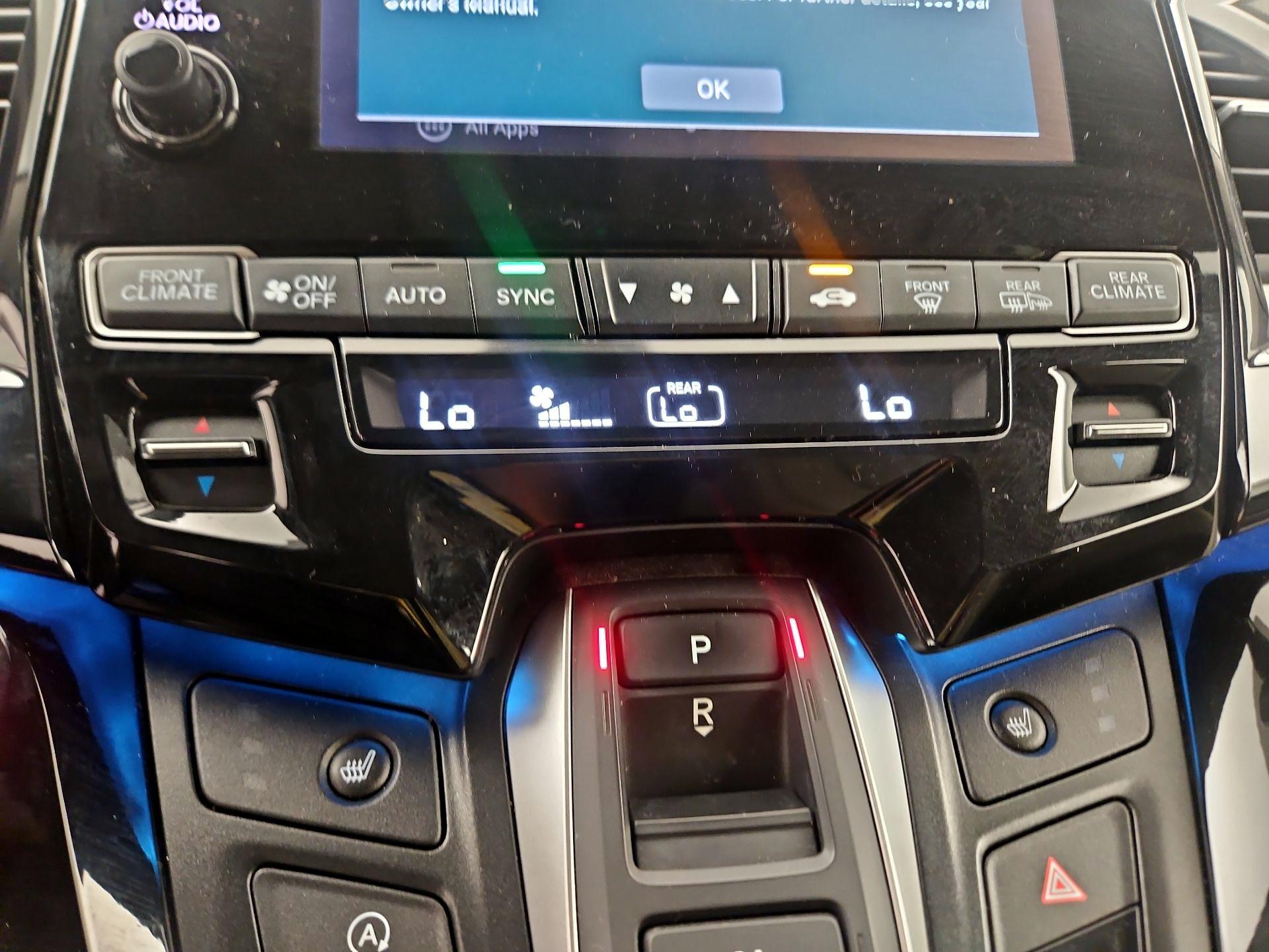 Thumbnail: 2023 Honda Odyssey - 14