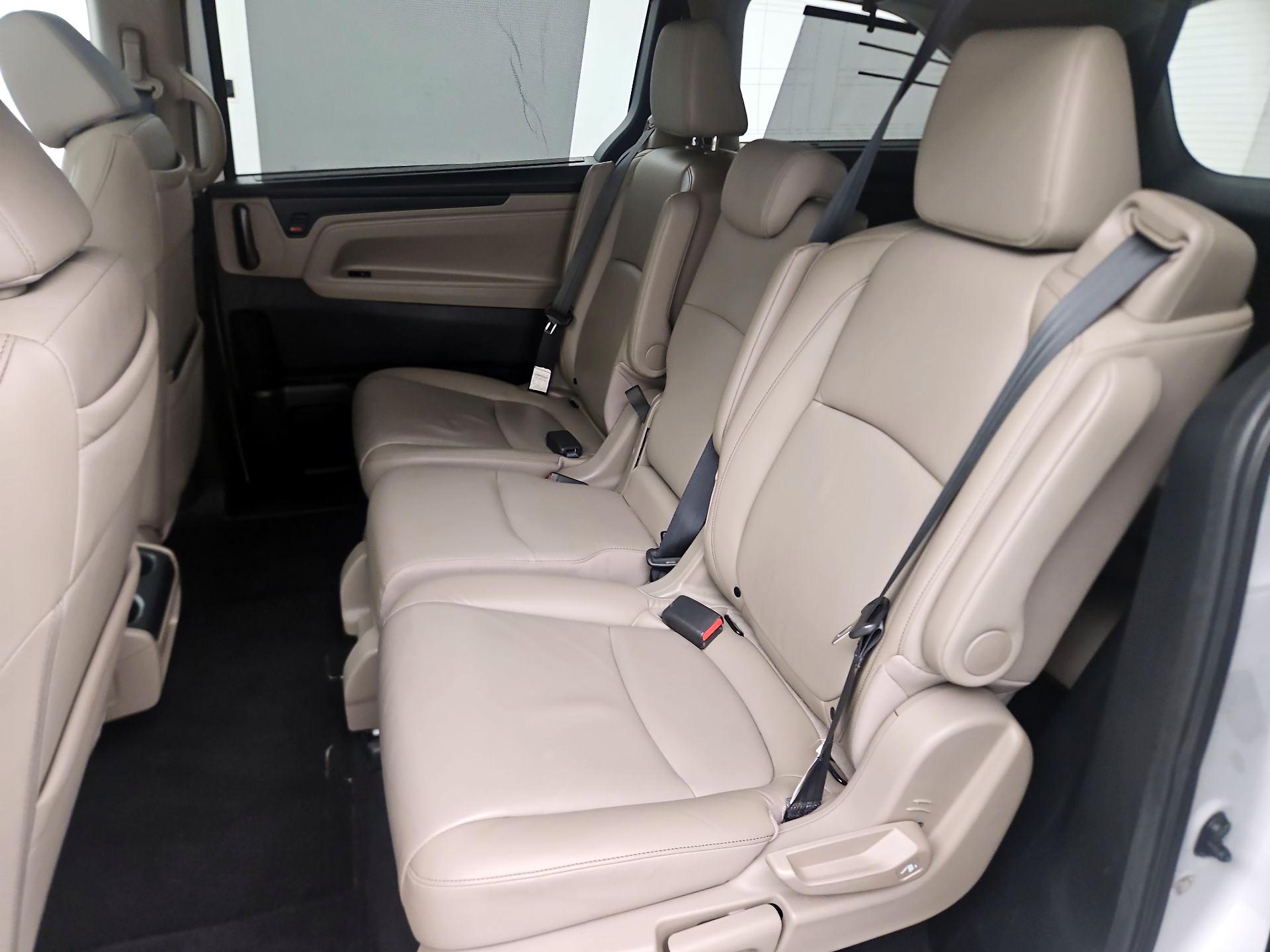 Thumbnail: 2023 Honda Odyssey - 18