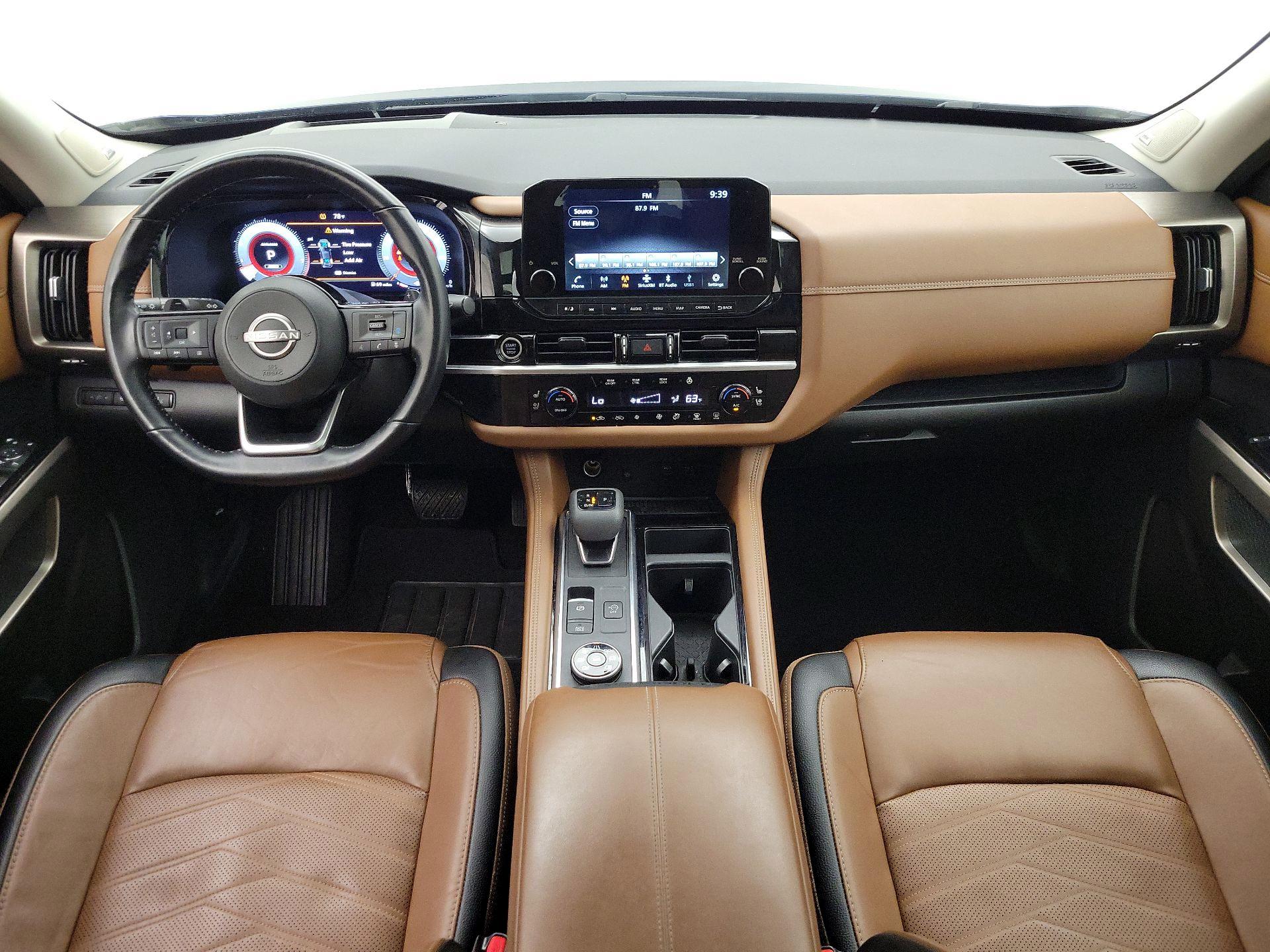 Thumbnail: 2023 Nissan Pathfinder - 9