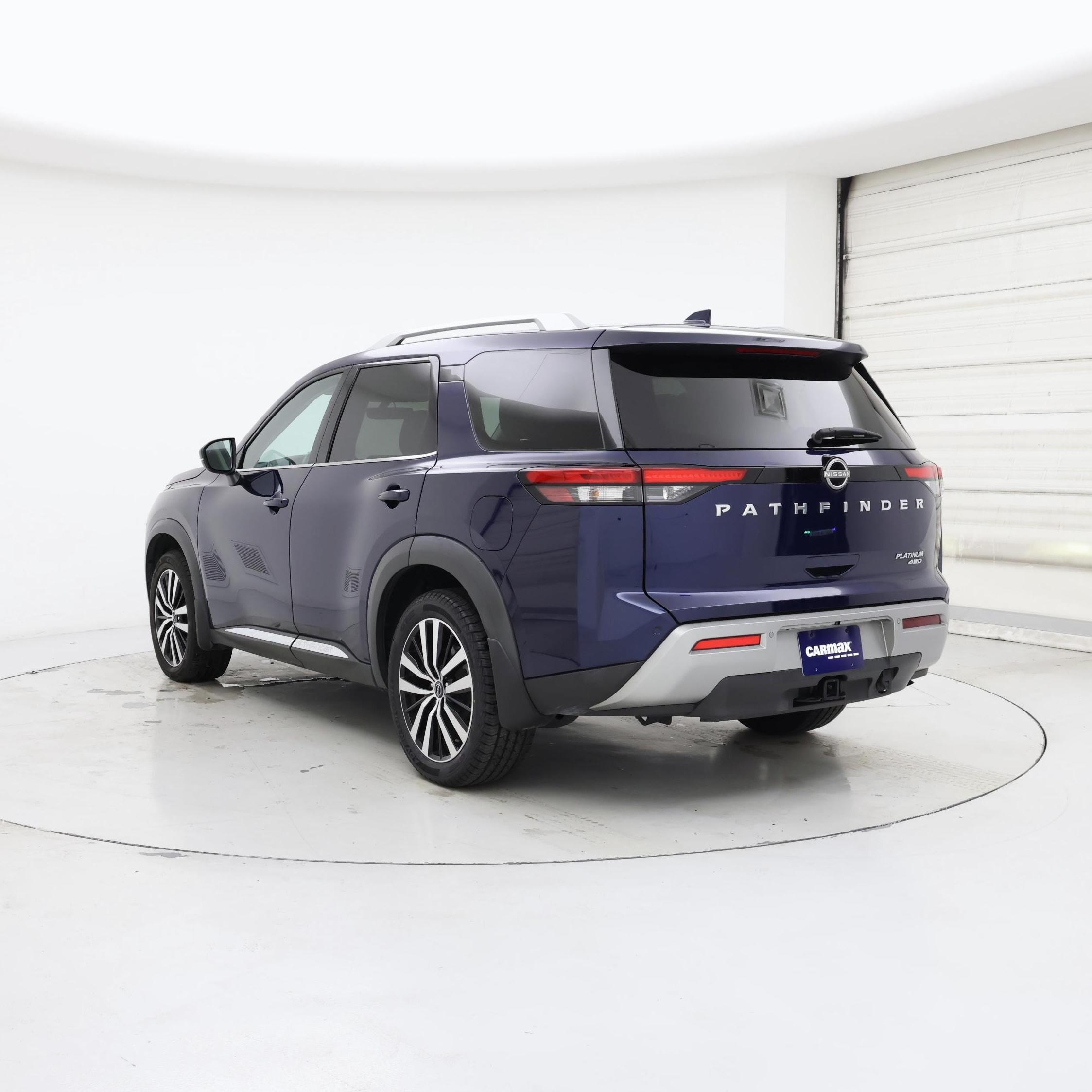 Thumbnail: 2023 Nissan Pathfinder - 2