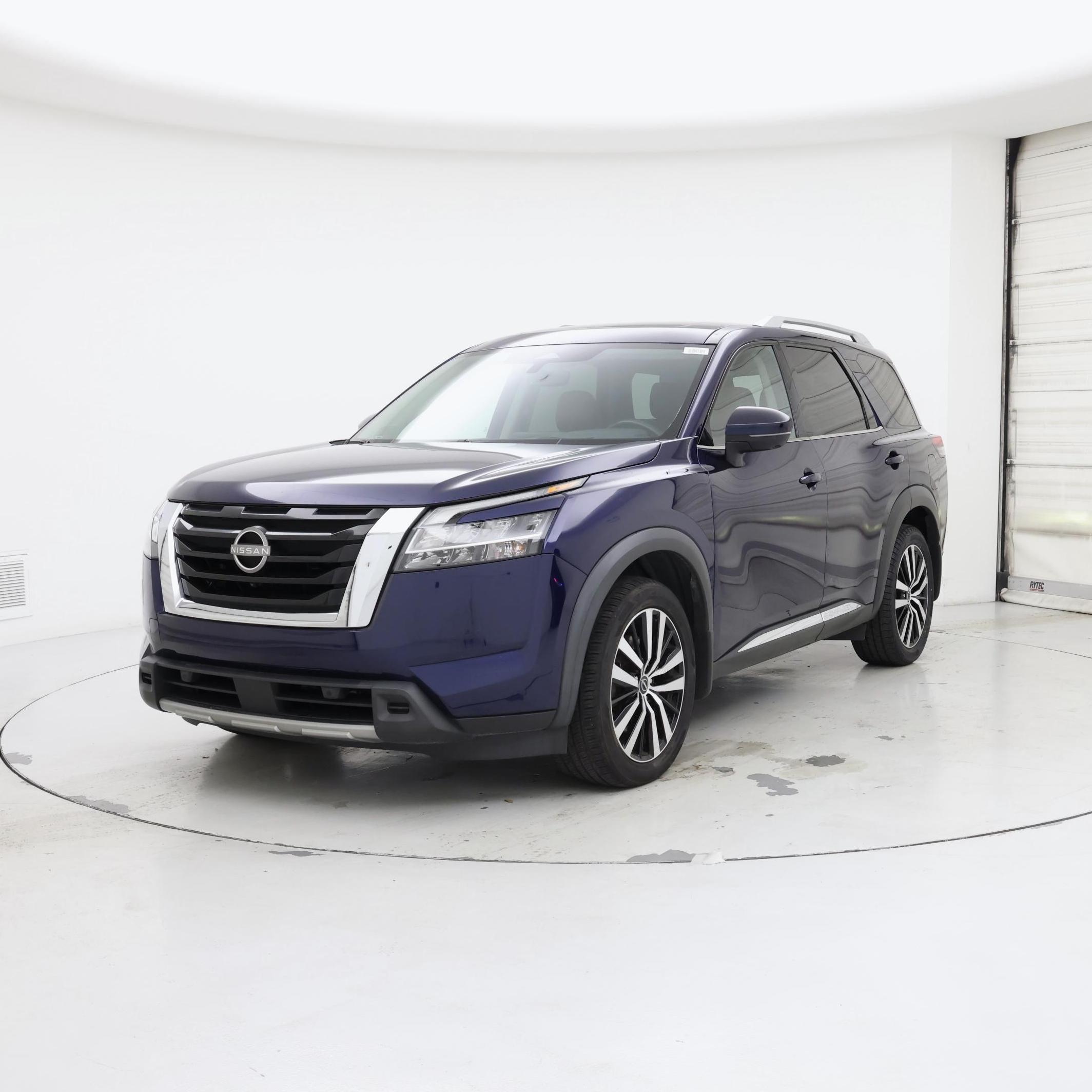Thumbnail: 2023 Nissan Pathfinder - 4