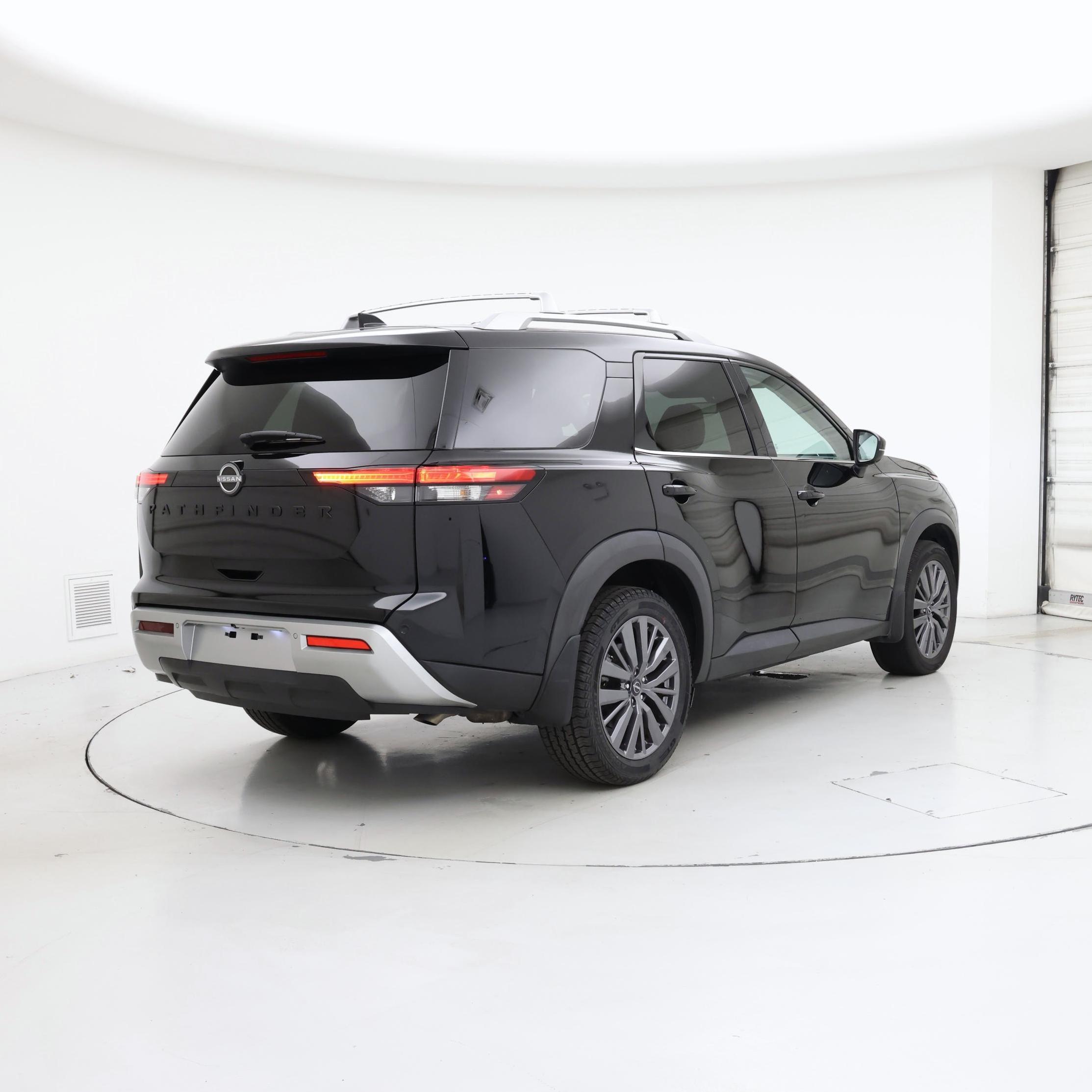 Thumbnail: 2024 Nissan Pathfinder - 8