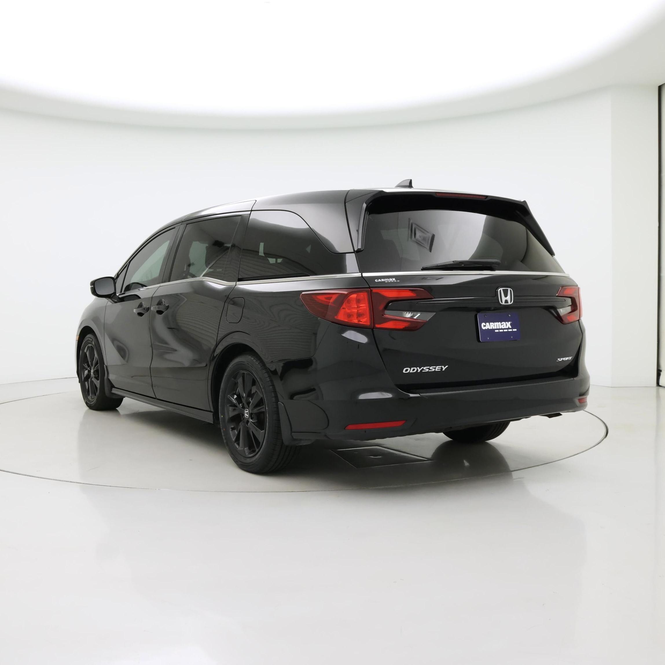 Thumbnail: 2023 Honda Odyssey - 2