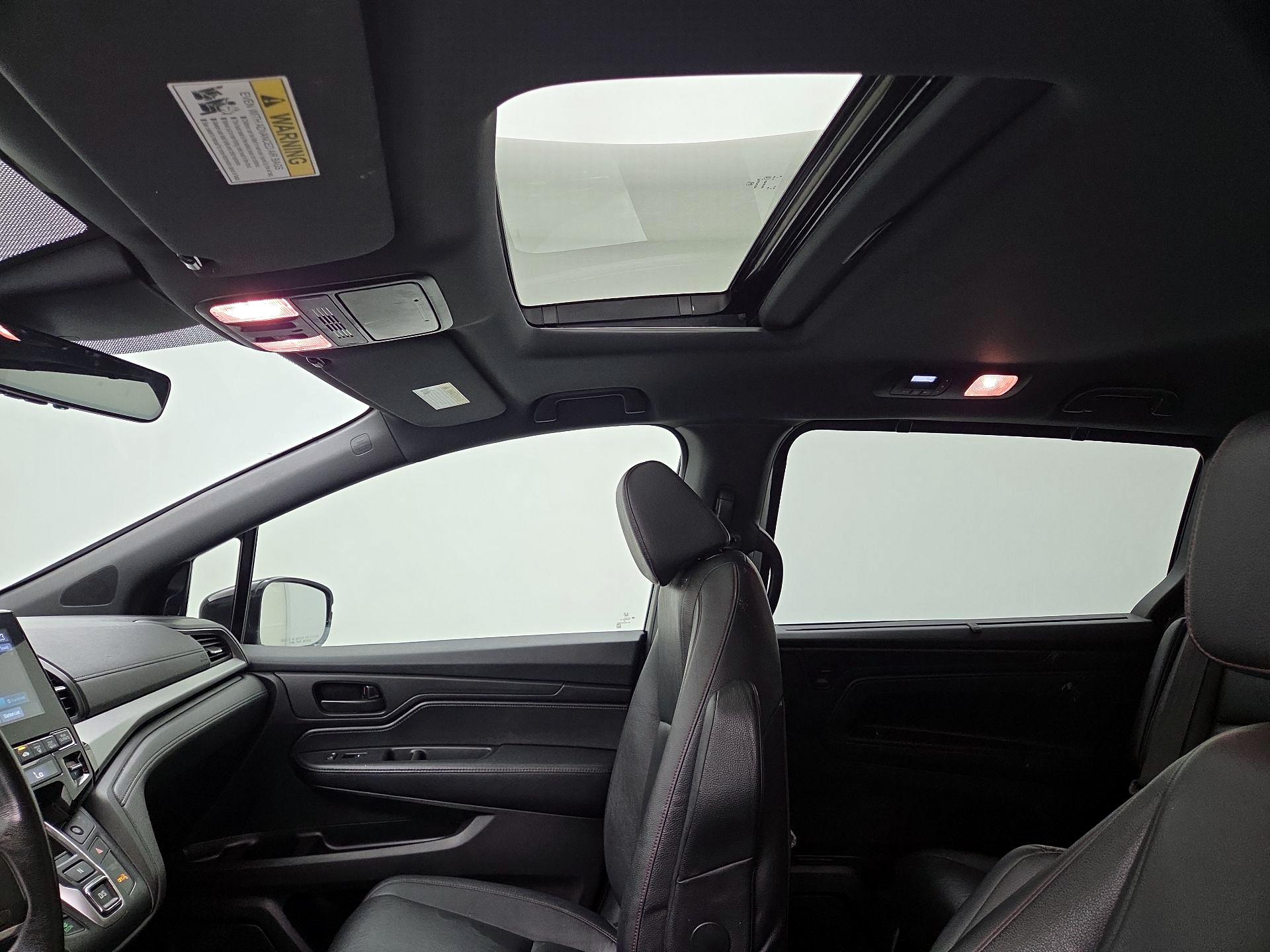 Thumbnail: 2023 Honda Odyssey - 19