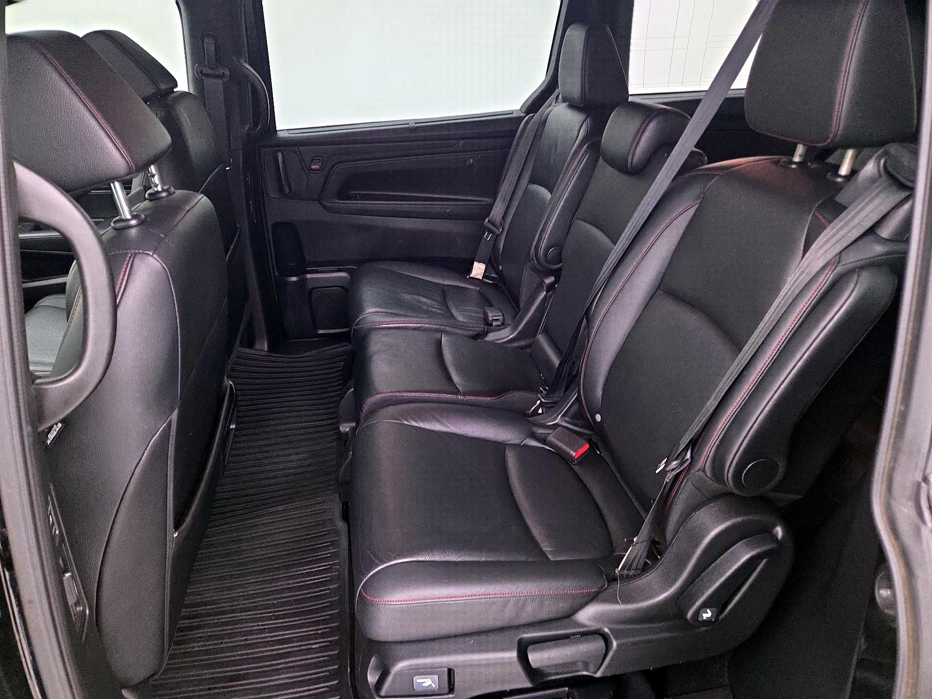 Thumbnail: 2023 Honda Odyssey - 20