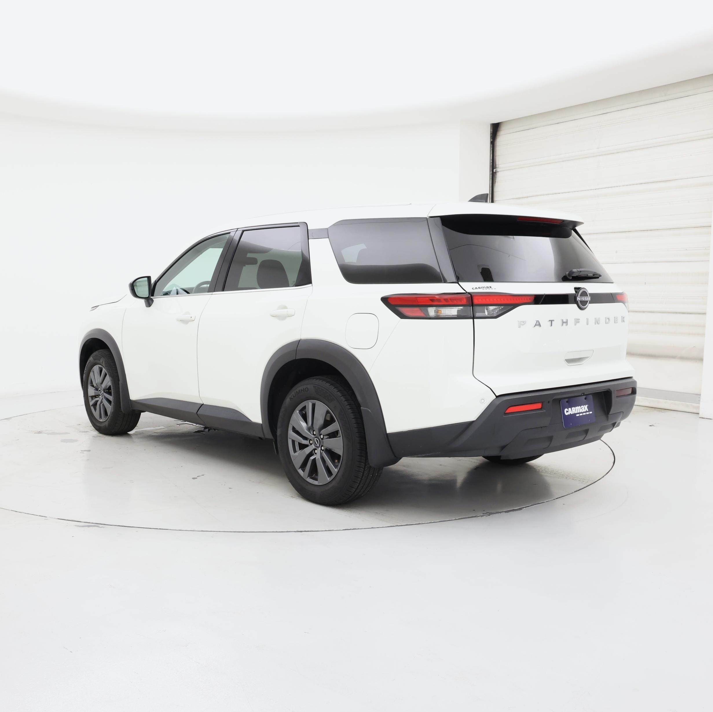 Thumbnail: 2024 Nissan Pathfinder - 2