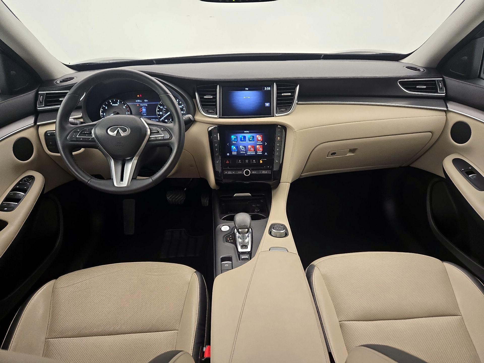 Thumbnail: 2022 INFINITI QX50 - 9