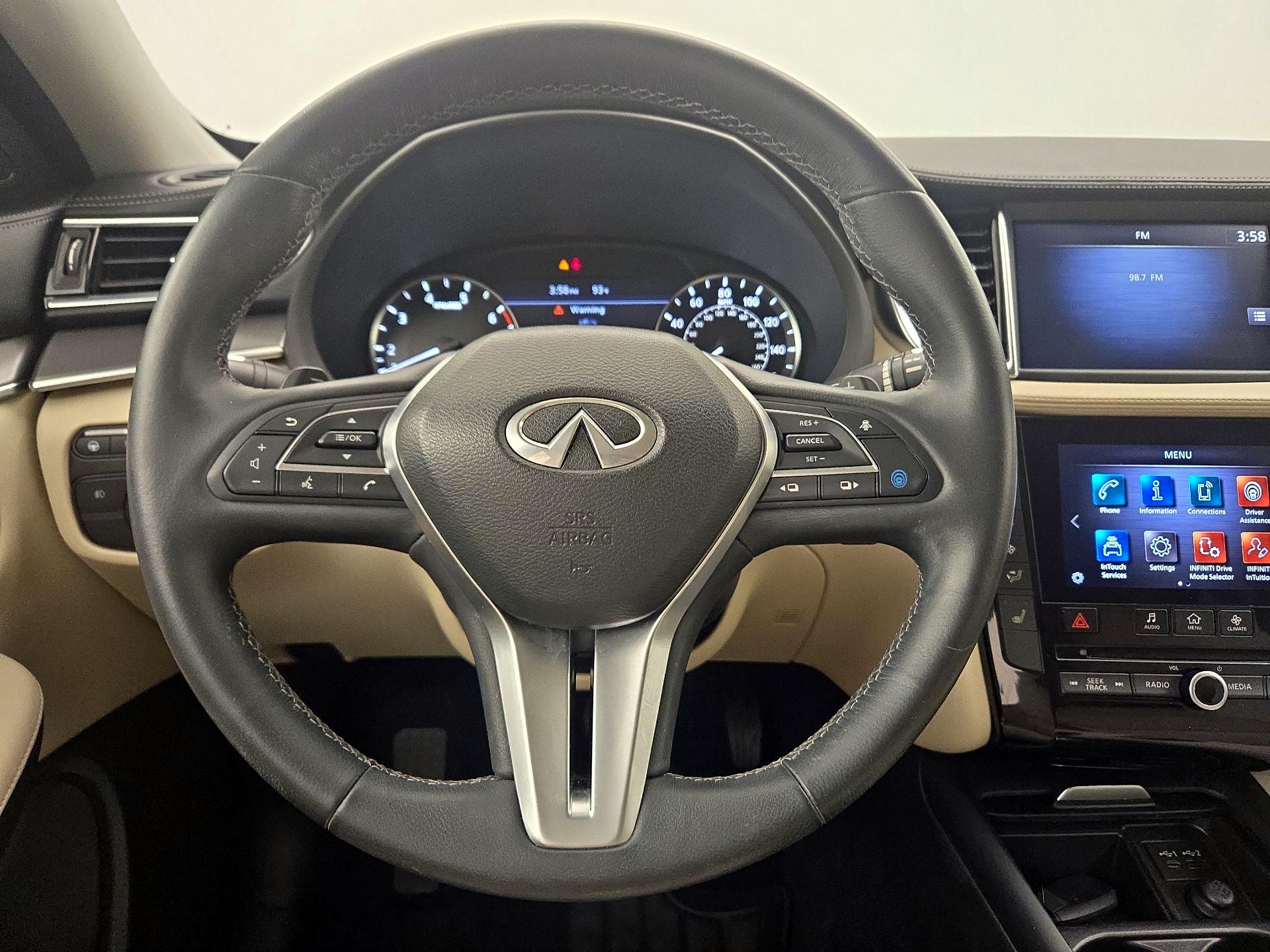 Thumbnail: 2022 INFINITI QX50 - 10
