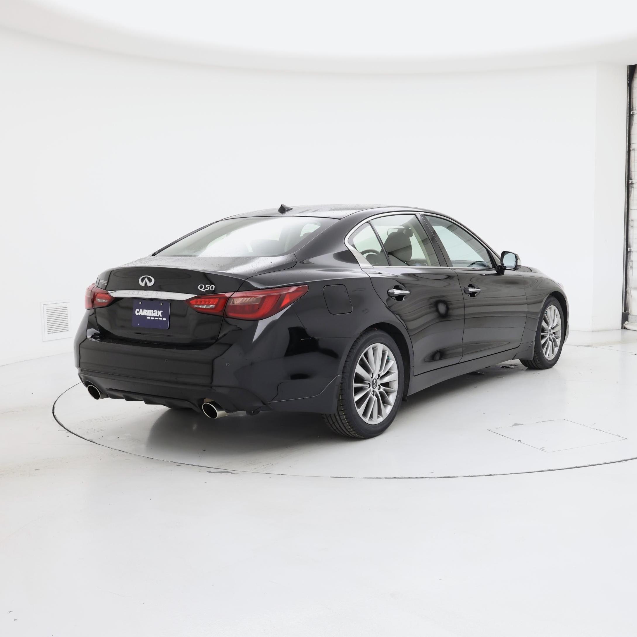 Thumbnail: 2023 INFINITI Q50 - 8