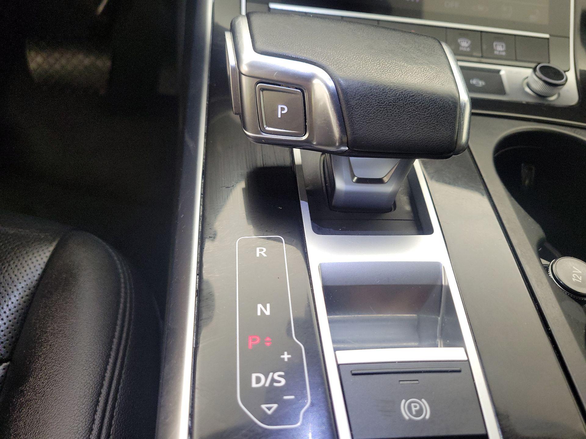 Thumbnail: 2023 Audi Q7 - 18