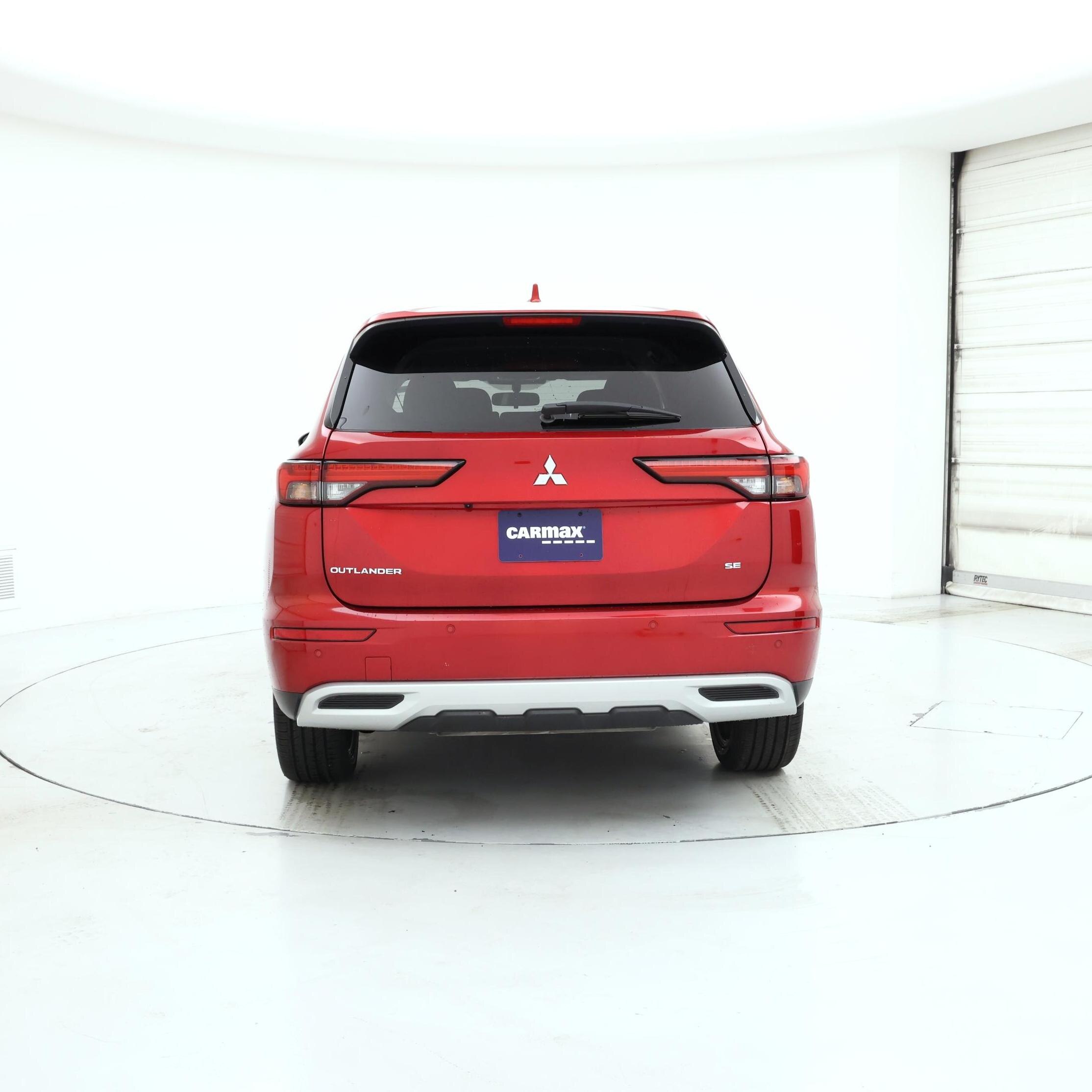 Thumbnail: 2022 Mitsubishi Outlander - 6