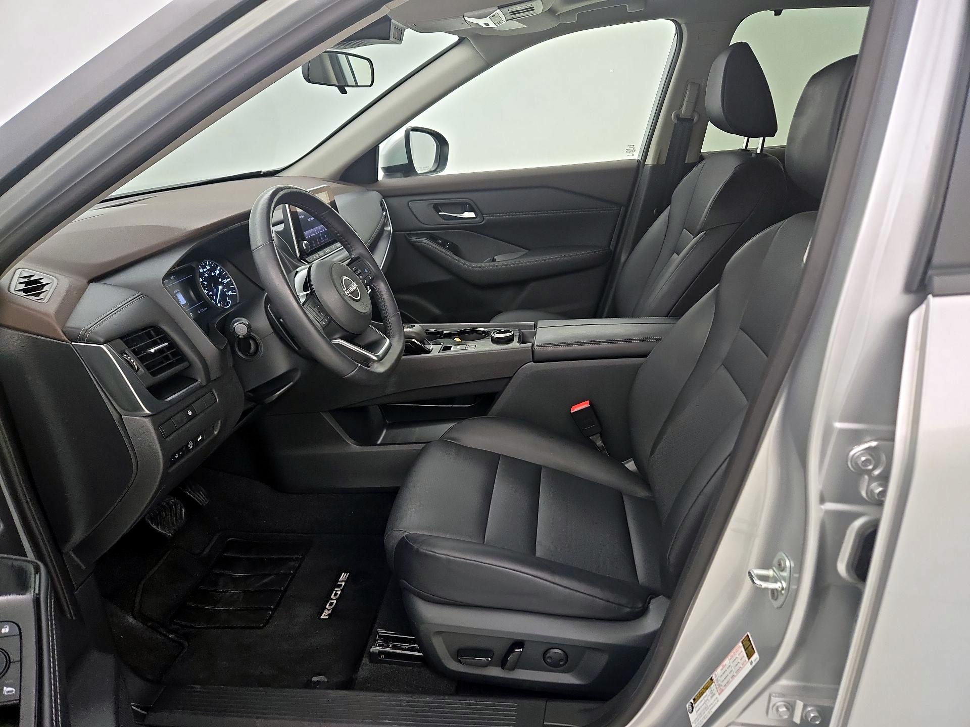 Thumbnail: 2023 Nissan Rogue - 11