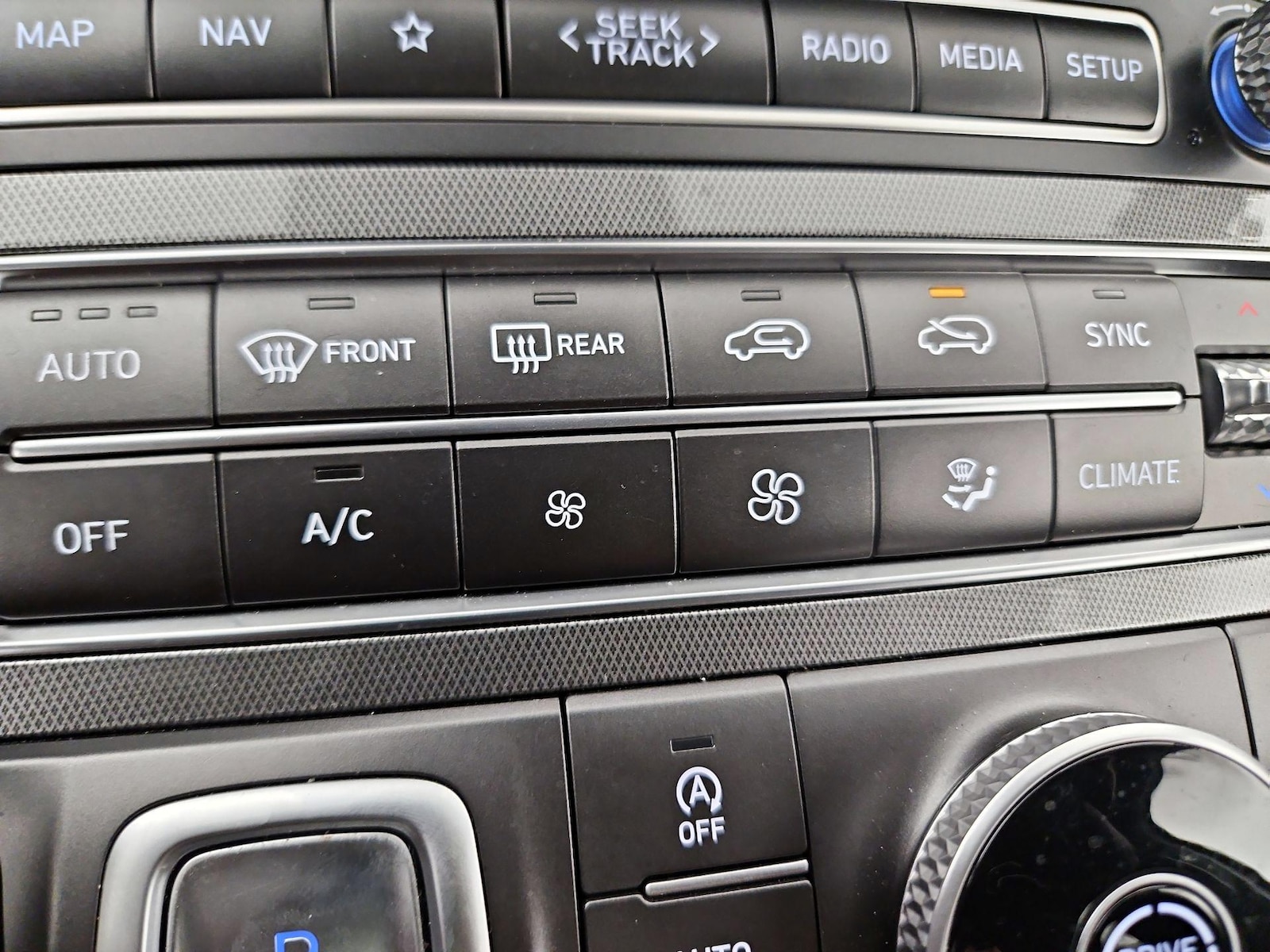 2023 Hyundai Santa Fe Calligraphy - Photo 15