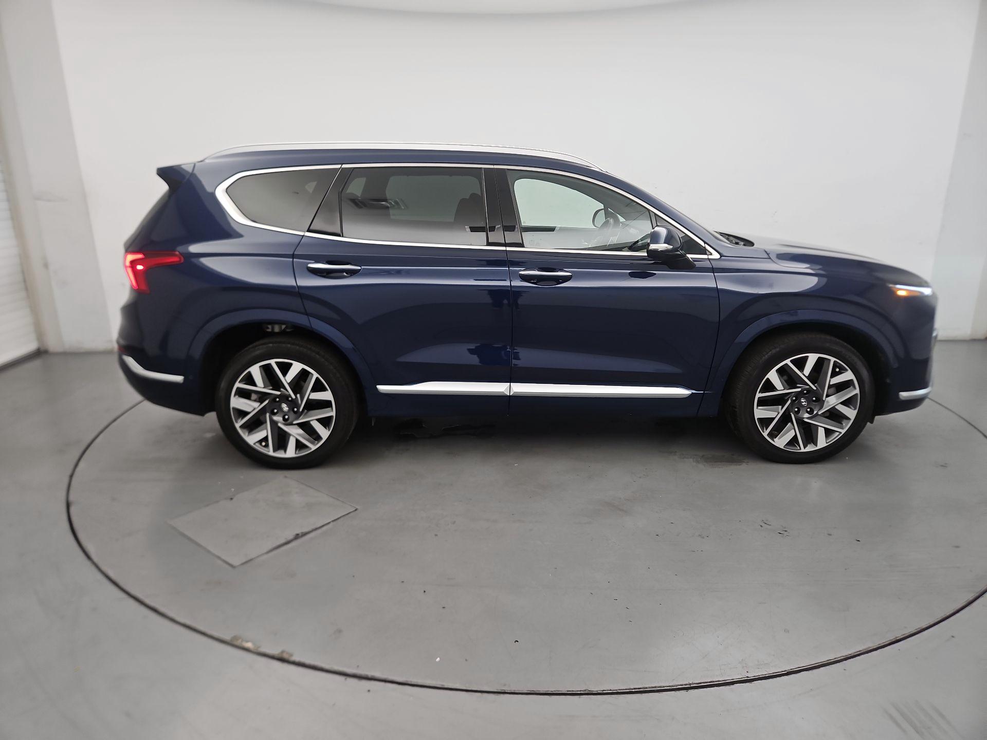 Thumbnail: 2023 Hyundai Santa Fe - 4