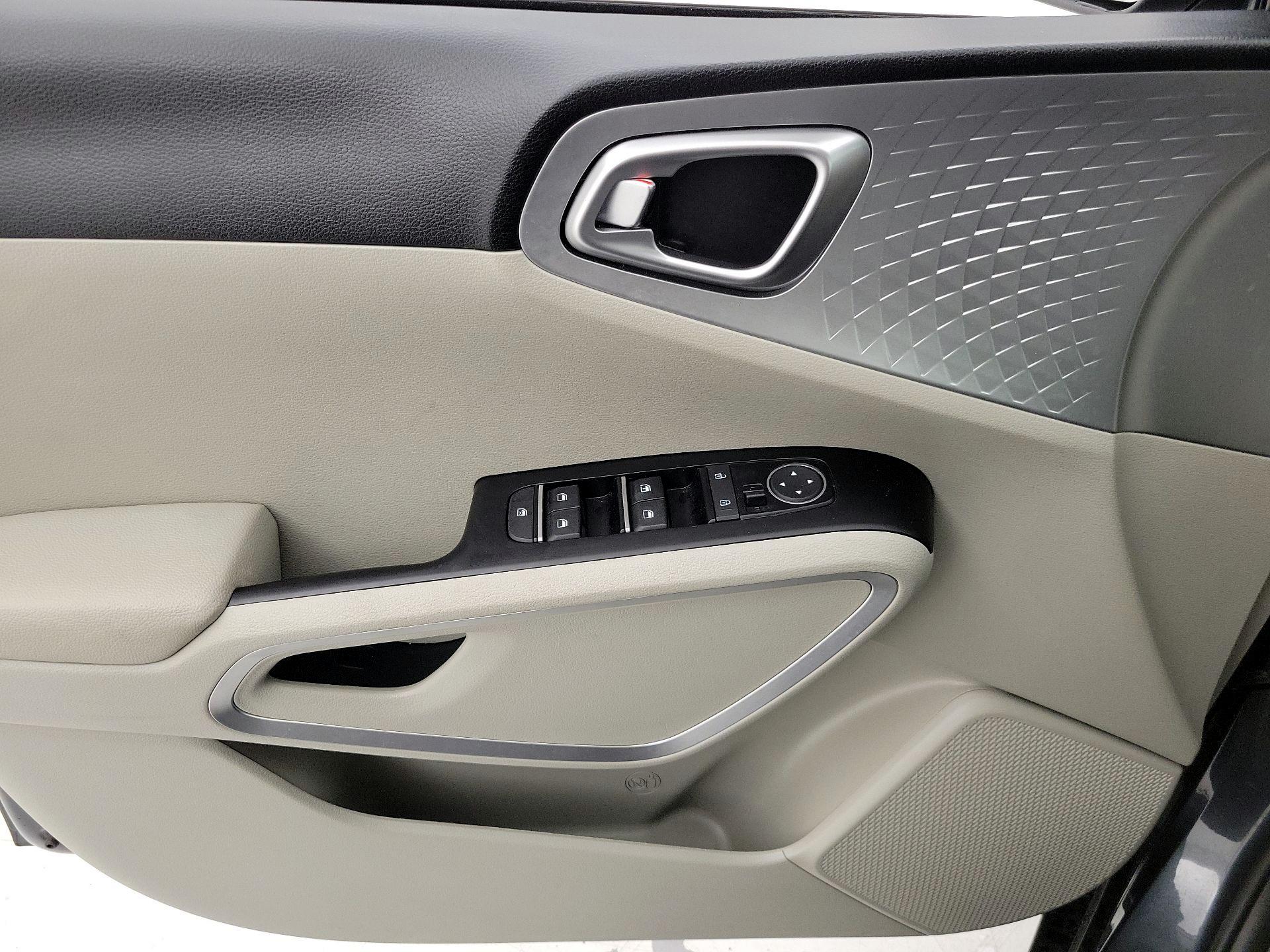 Thumbnail: 2025 Kia Soul - 12