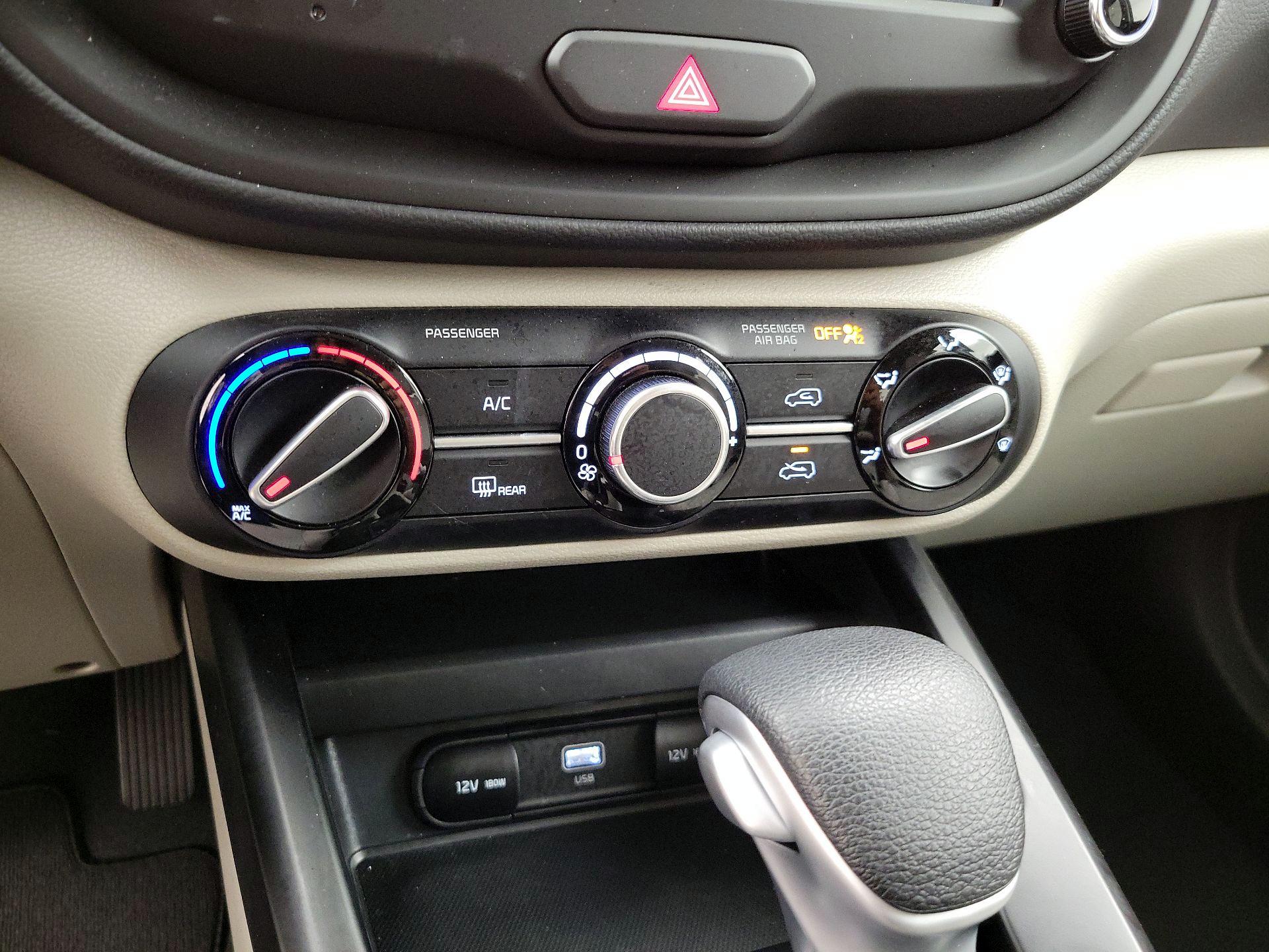 Thumbnail: 2025 Kia Soul - 16