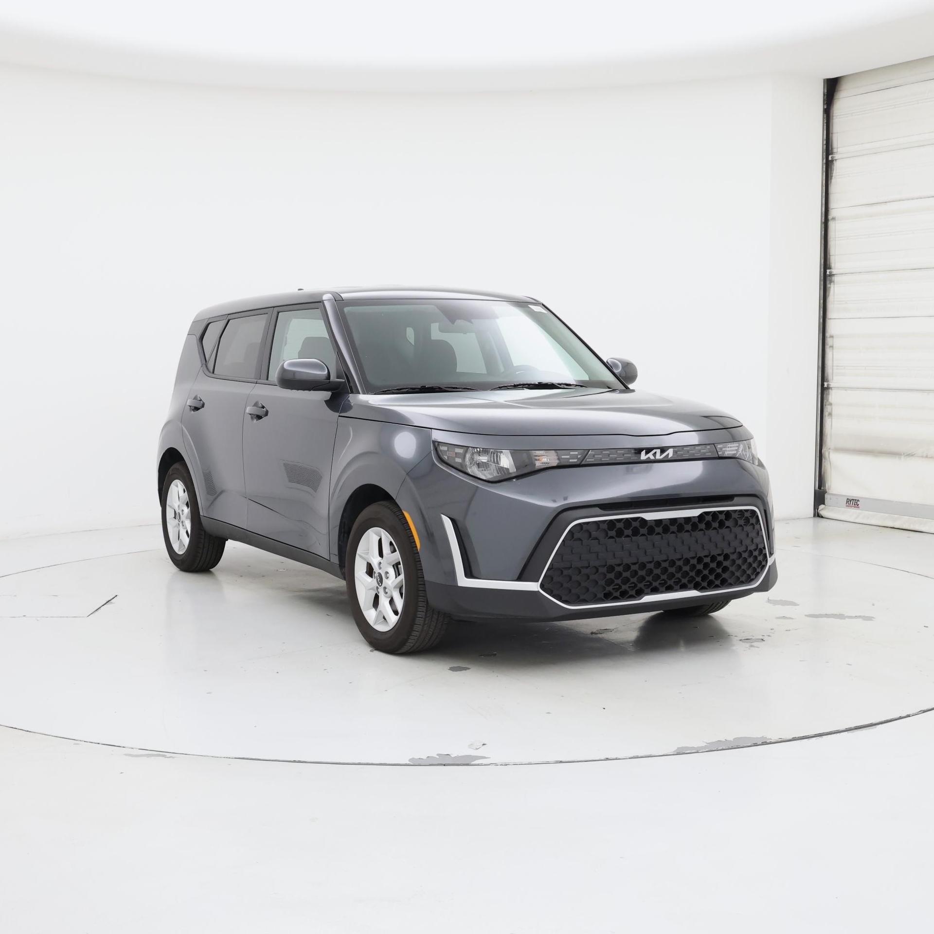 Gray 2025 Kia Soul SUV / Crossover Front-Wheel Drive Automatic