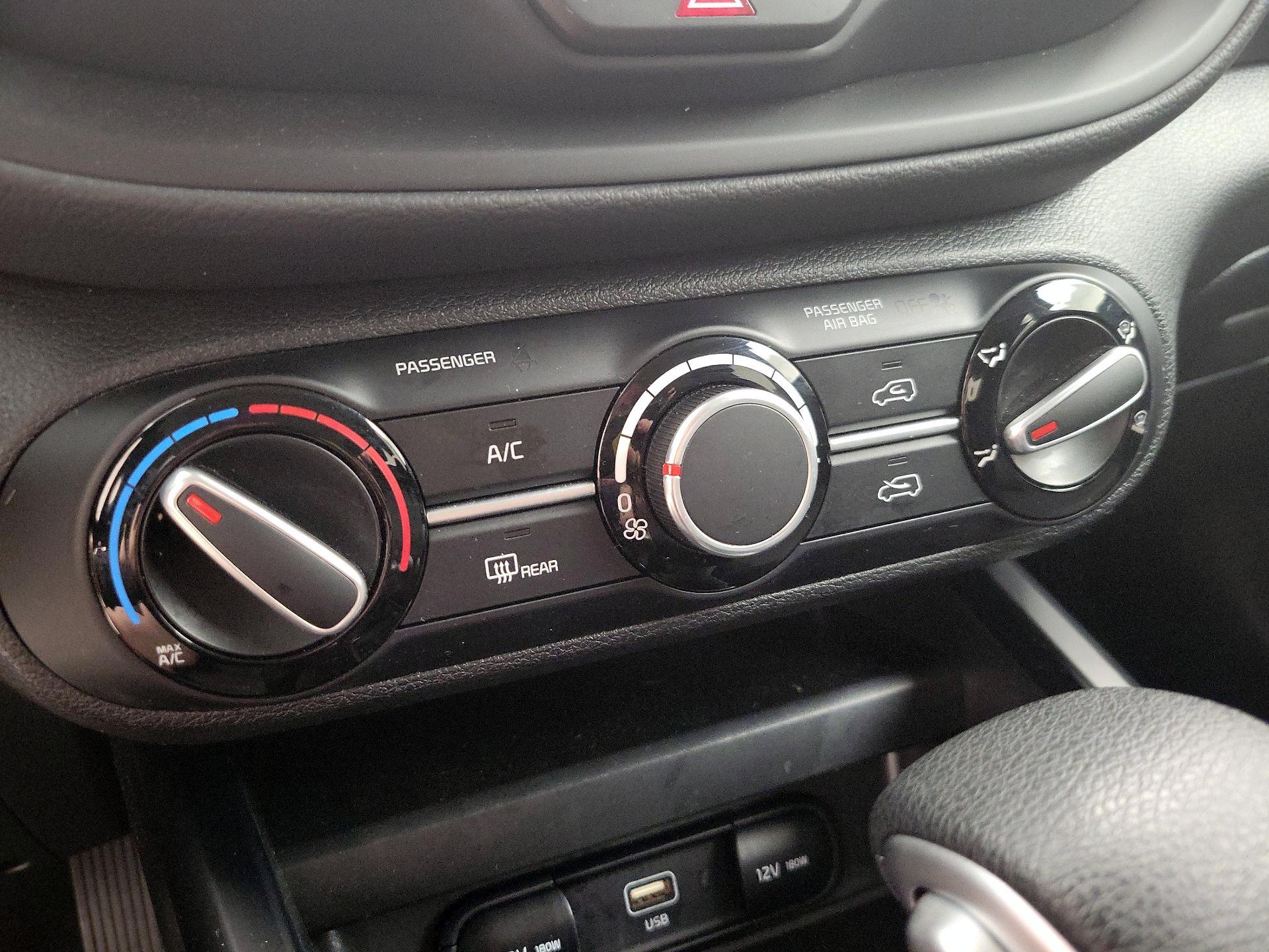 Thumbnail: 2025 Kia Soul - 16