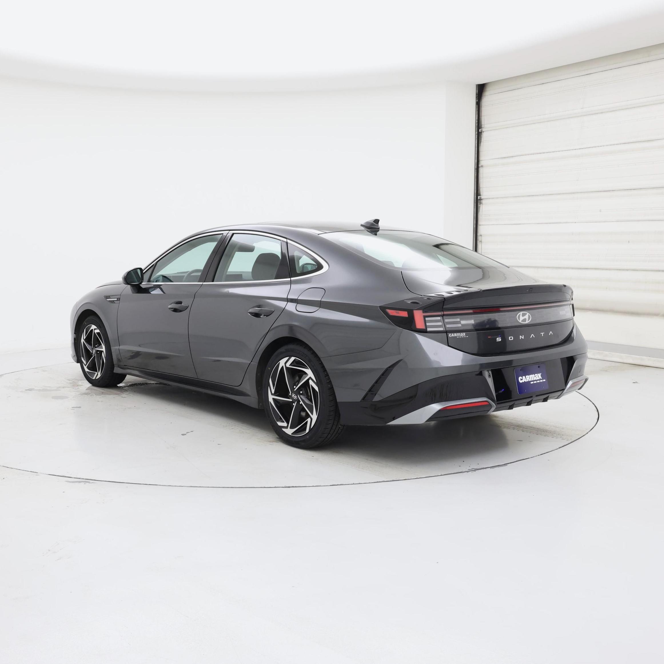 Thumbnail: 2024 Hyundai Sonata - 2