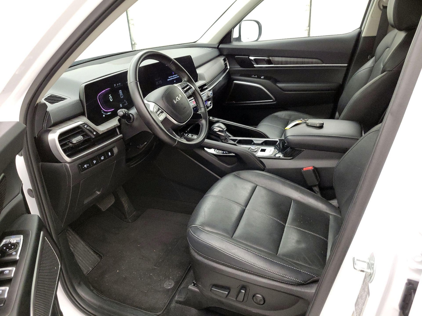 2024 Kia Telluride EX - Photo 12