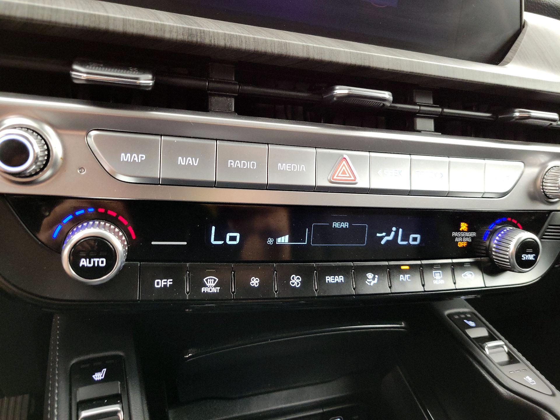 Thumbnail: 2024 Kia Telluride - 16