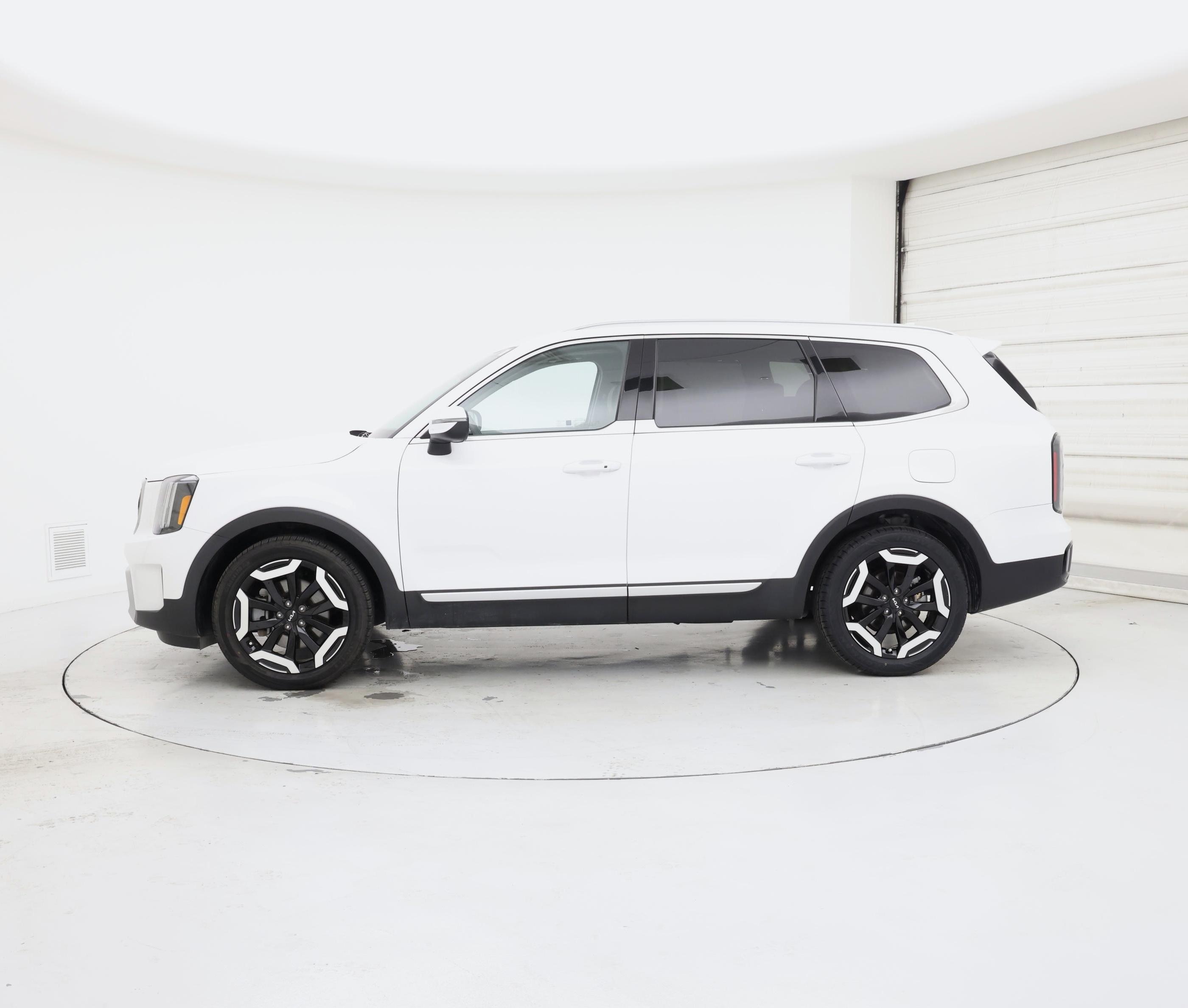 Thumbnail: 2024 Kia Telluride - 3