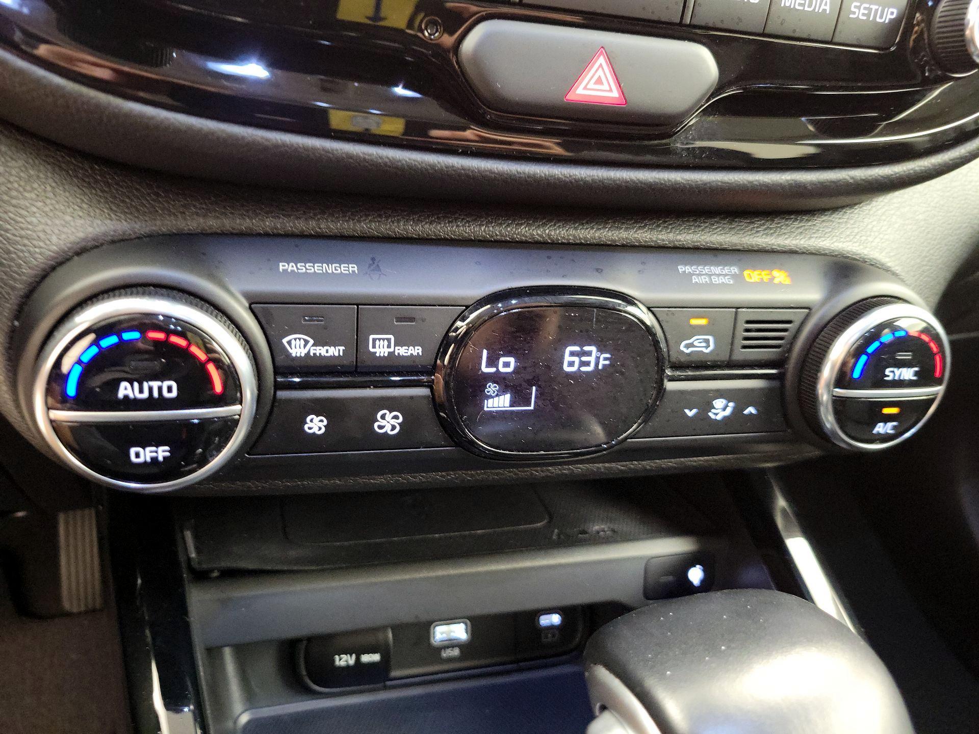 Thumbnail: 2023 Kia Soul - 16
