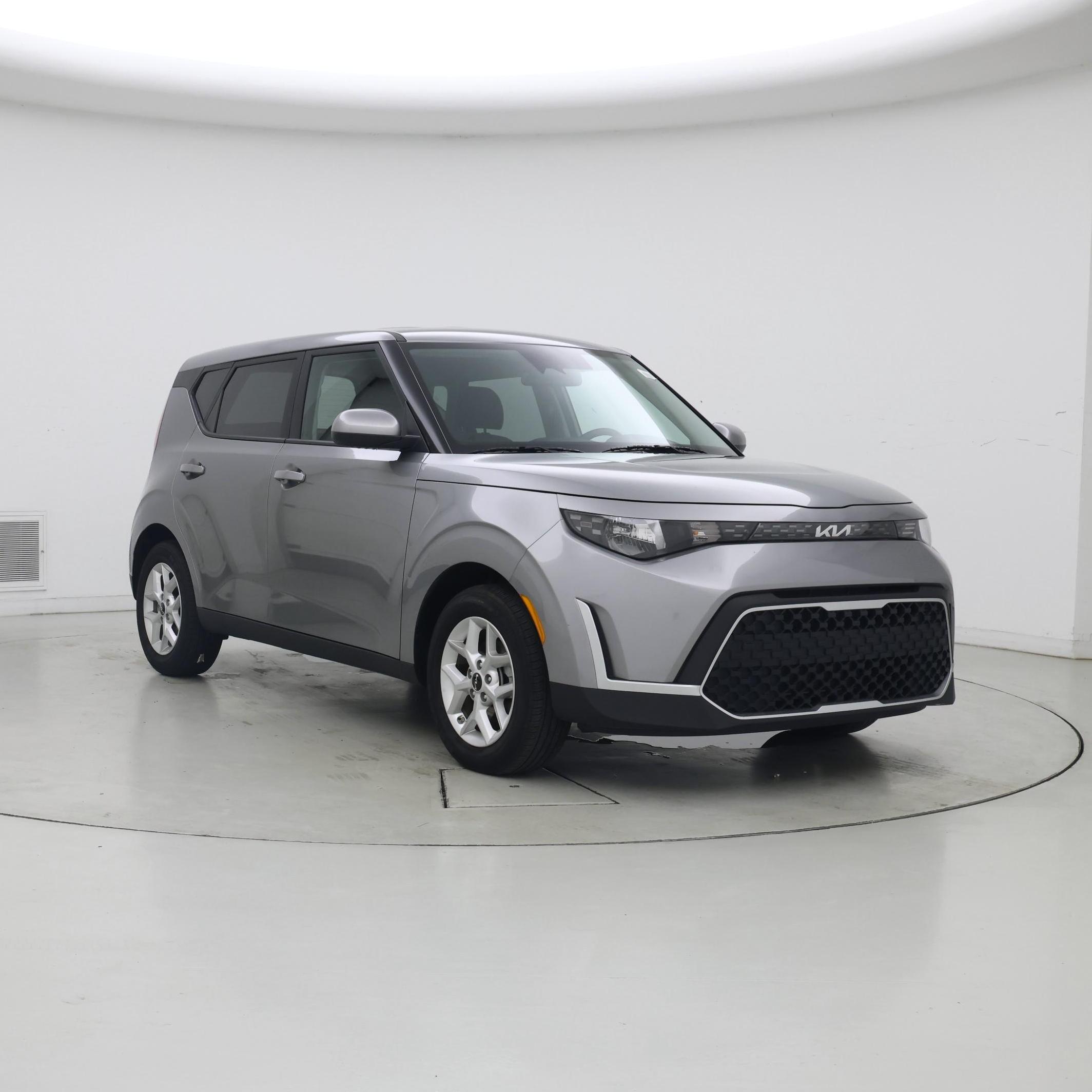 Gray 2025 Kia Soul SUV / Crossover Front-Wheel Drive Automatic