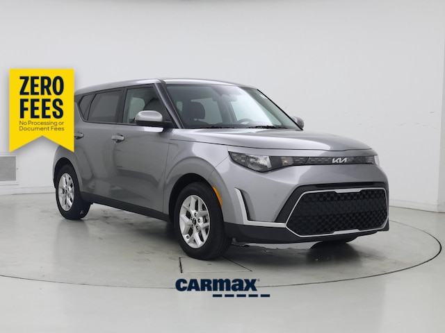 Gray 2025 Kia Soul SUV / Crossover Front-Wheel Drive Automatic