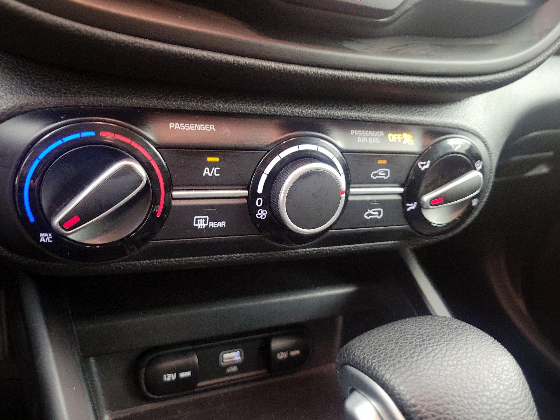 Thumbnail: 2025 Kia Soul - 16