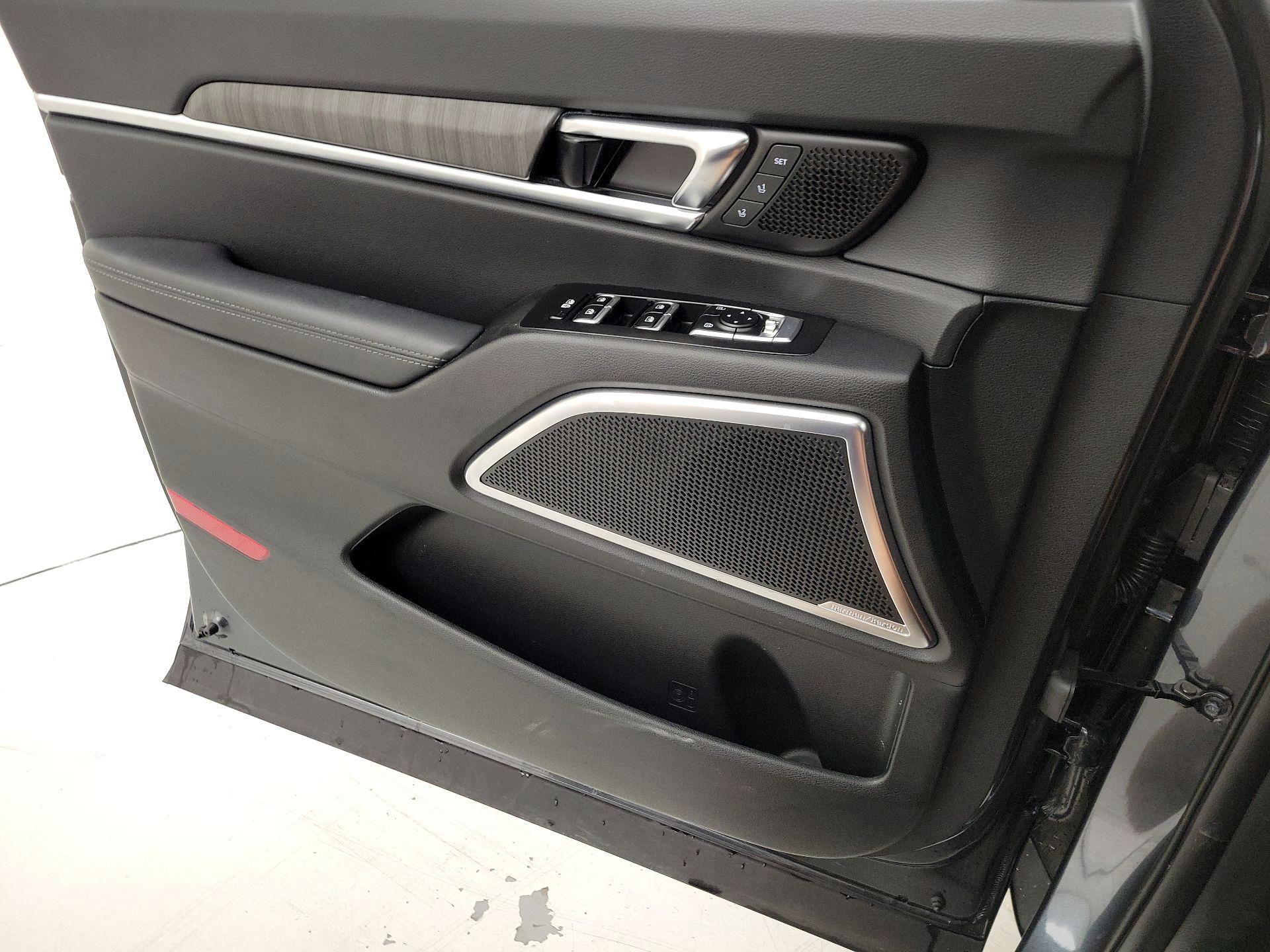 Thumbnail: 2024 Kia Telluride - 12