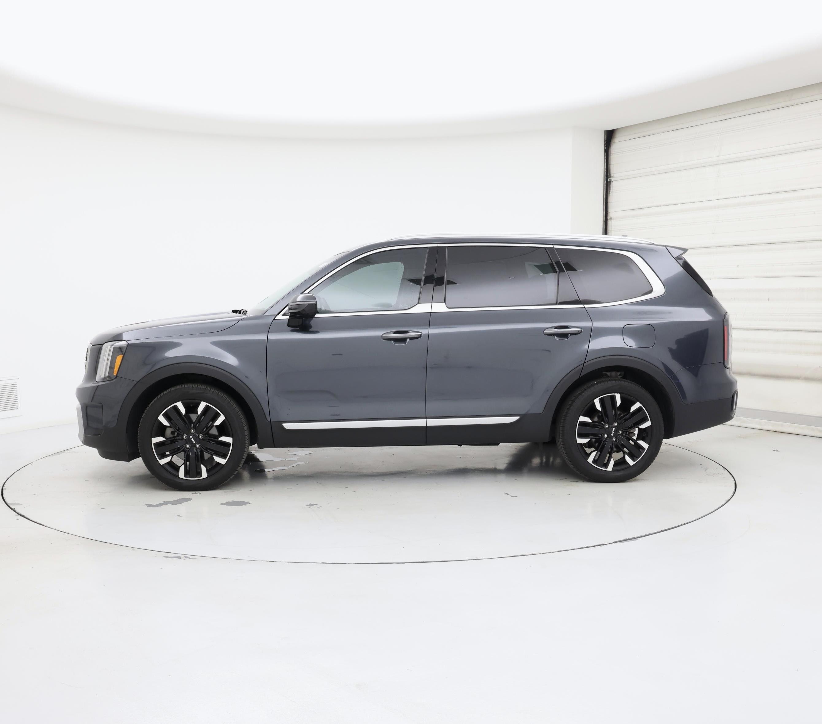 Thumbnail: 2024 Kia Telluride - 3