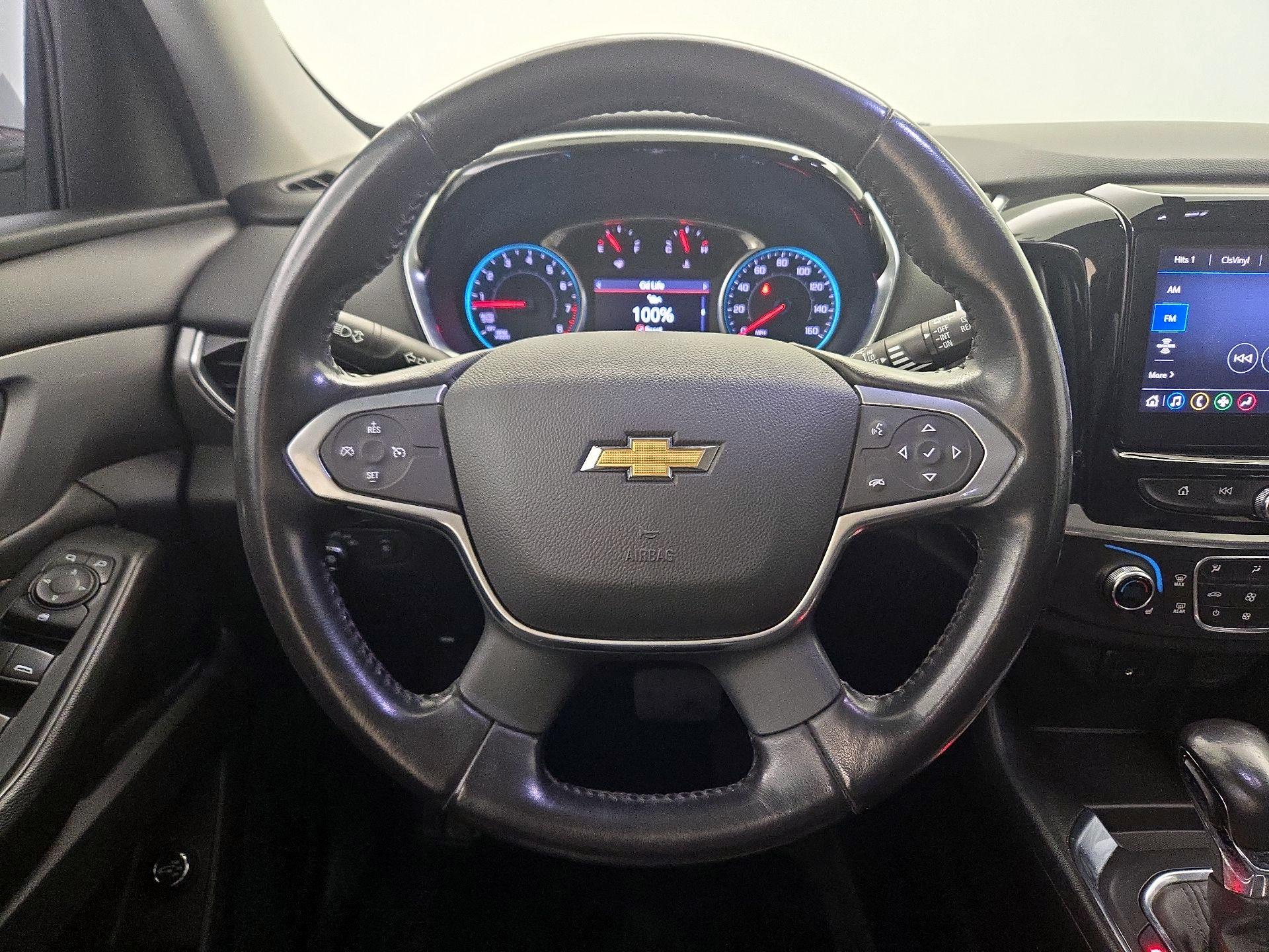 Thumbnail: 2021 Chevrolet Traverse - 10