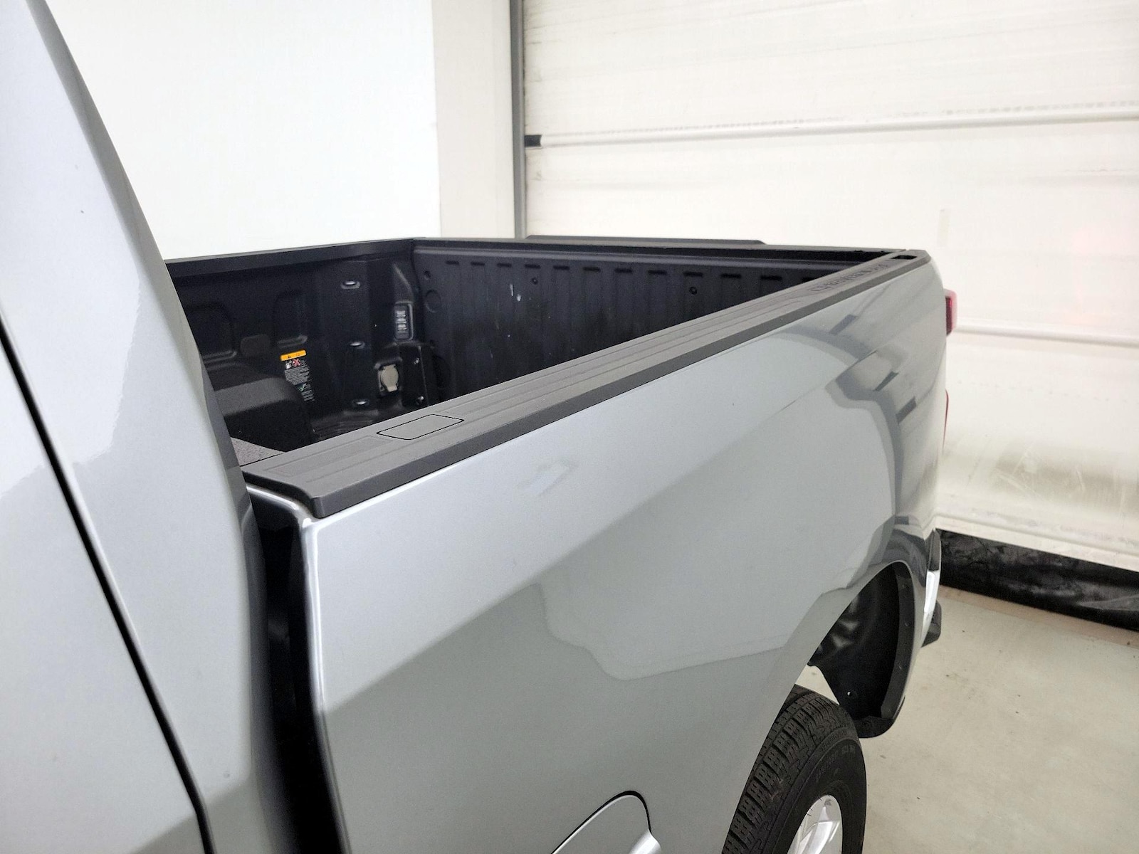 2023 Chevrolet Silverado 1500 LT - Photo 21