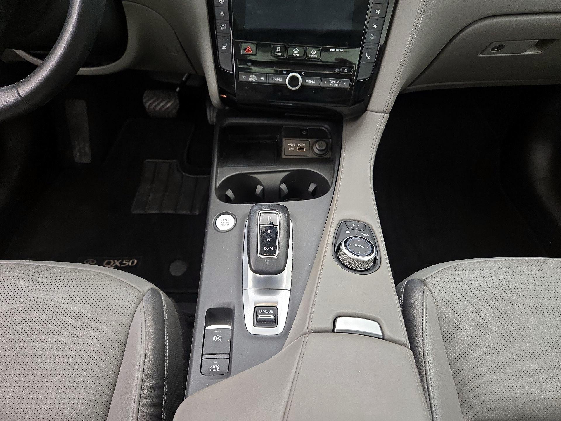 Thumbnail: 2023 INFINITI QX50 - 17