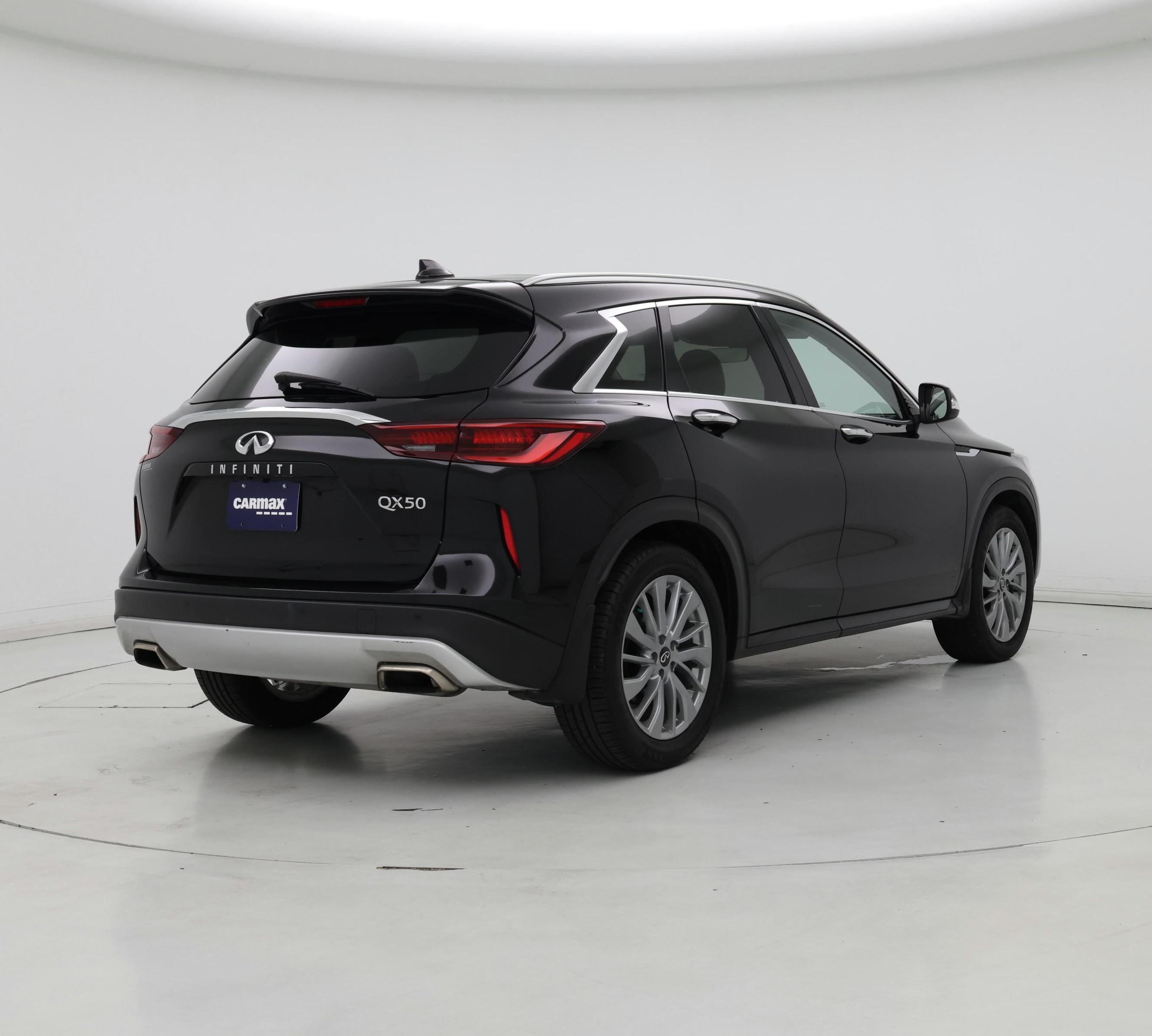Thumbnail: 2023 INFINITI QX50 - 8