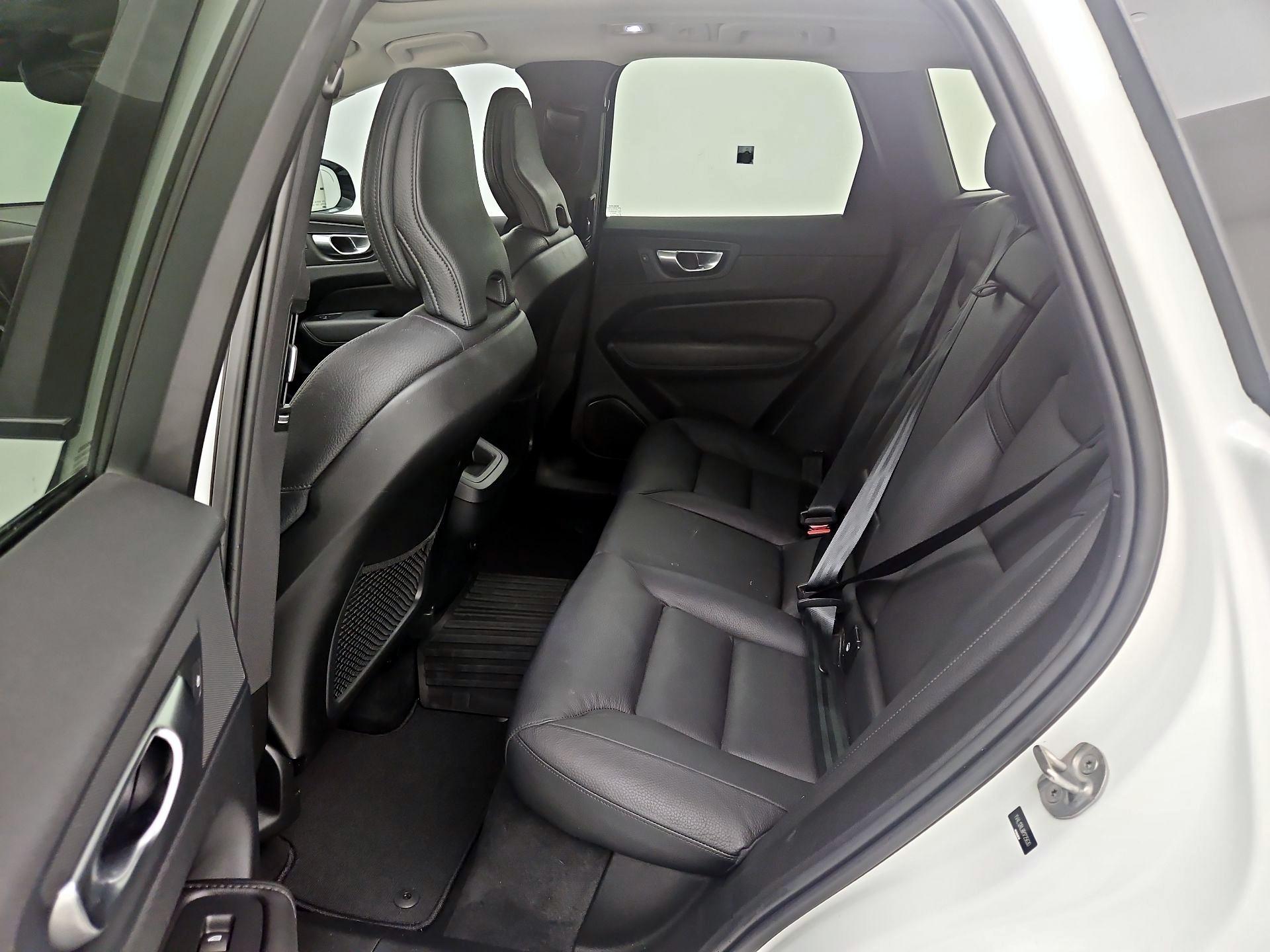 Thumbnail: 2024 Volvo XC60 - 18