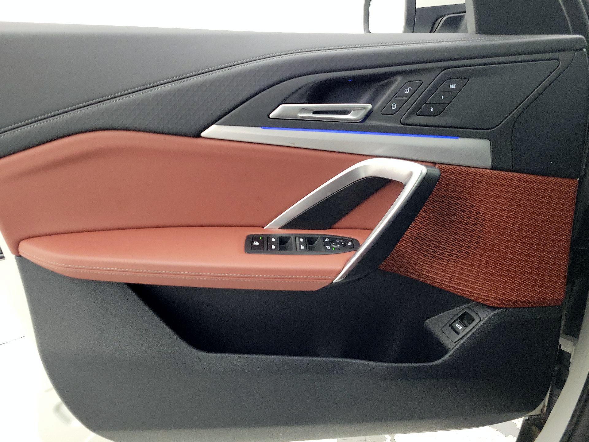 Thumbnail: 2026 BMW X2 - 12