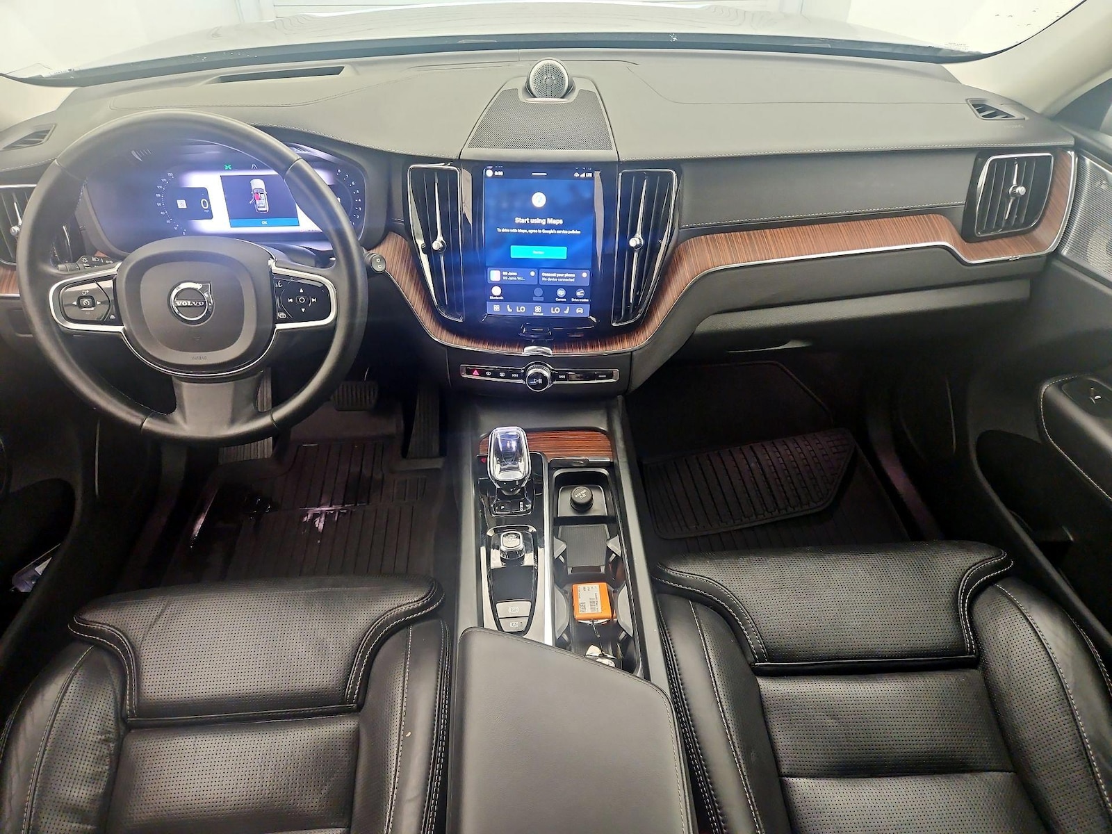 Apple CarPlay® & Head Up Display