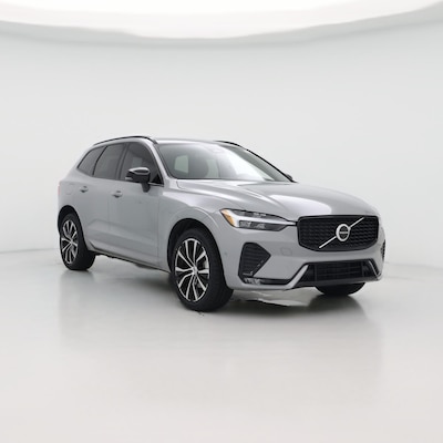 2024 Volvo XC60 B5 Plus Dark Theme