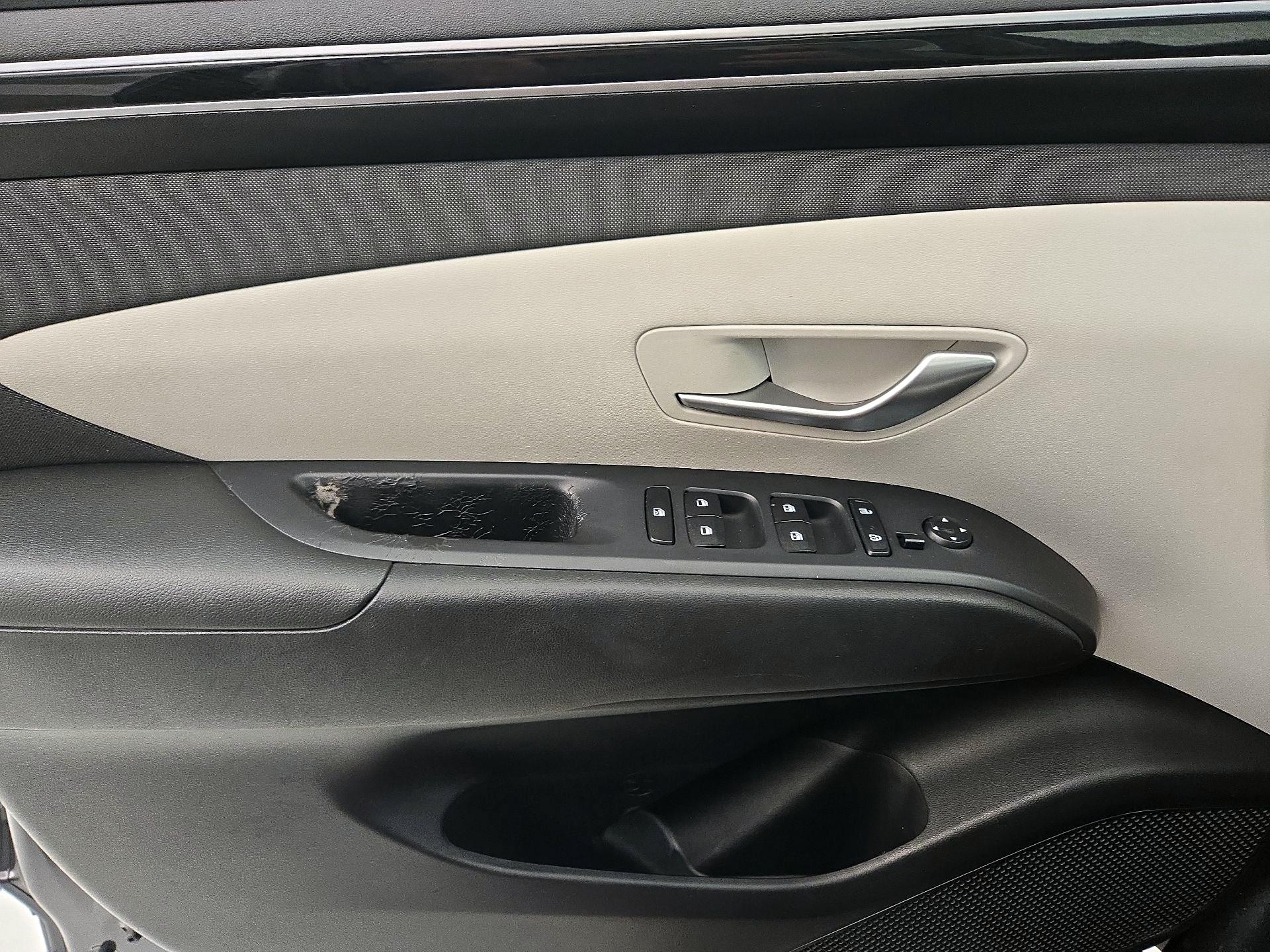 Thumbnail: 2023 Hyundai Tucson - 12