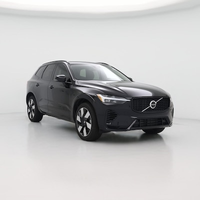 2024 Volvo XC60 Recharge PHEV T8 Plus Dark Theme